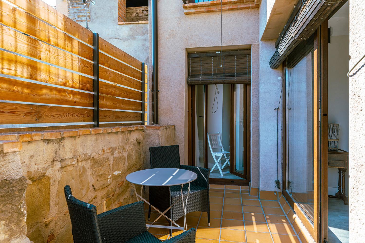 Apartment with Terrace photo 3