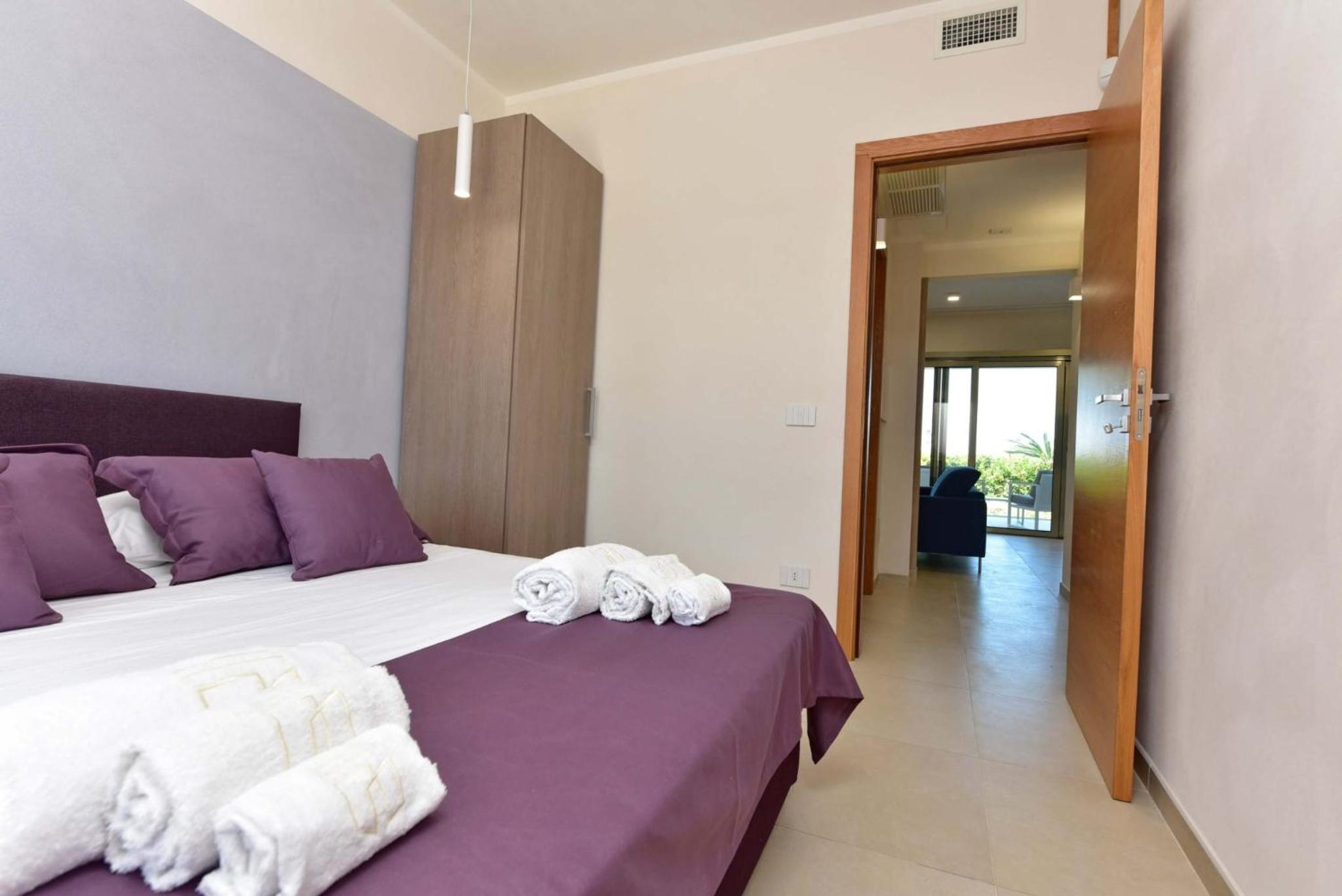 Quadruple Room with Garden View - Photo 5
