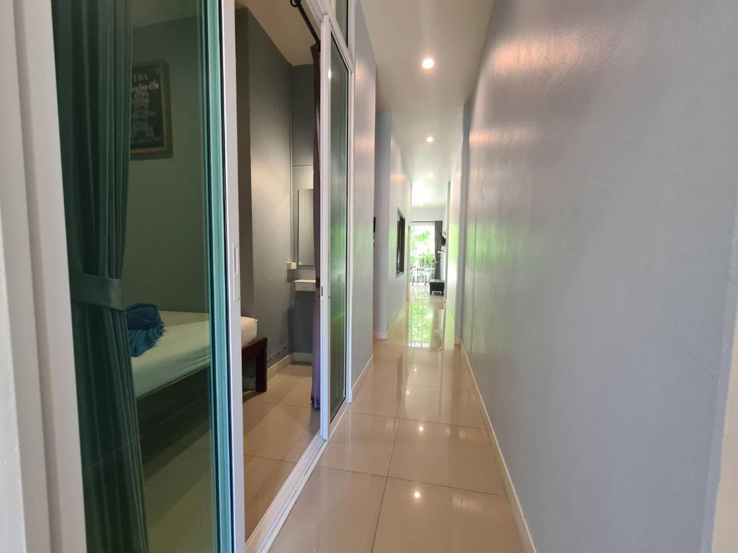 Two-Bedroom House - Photo 31