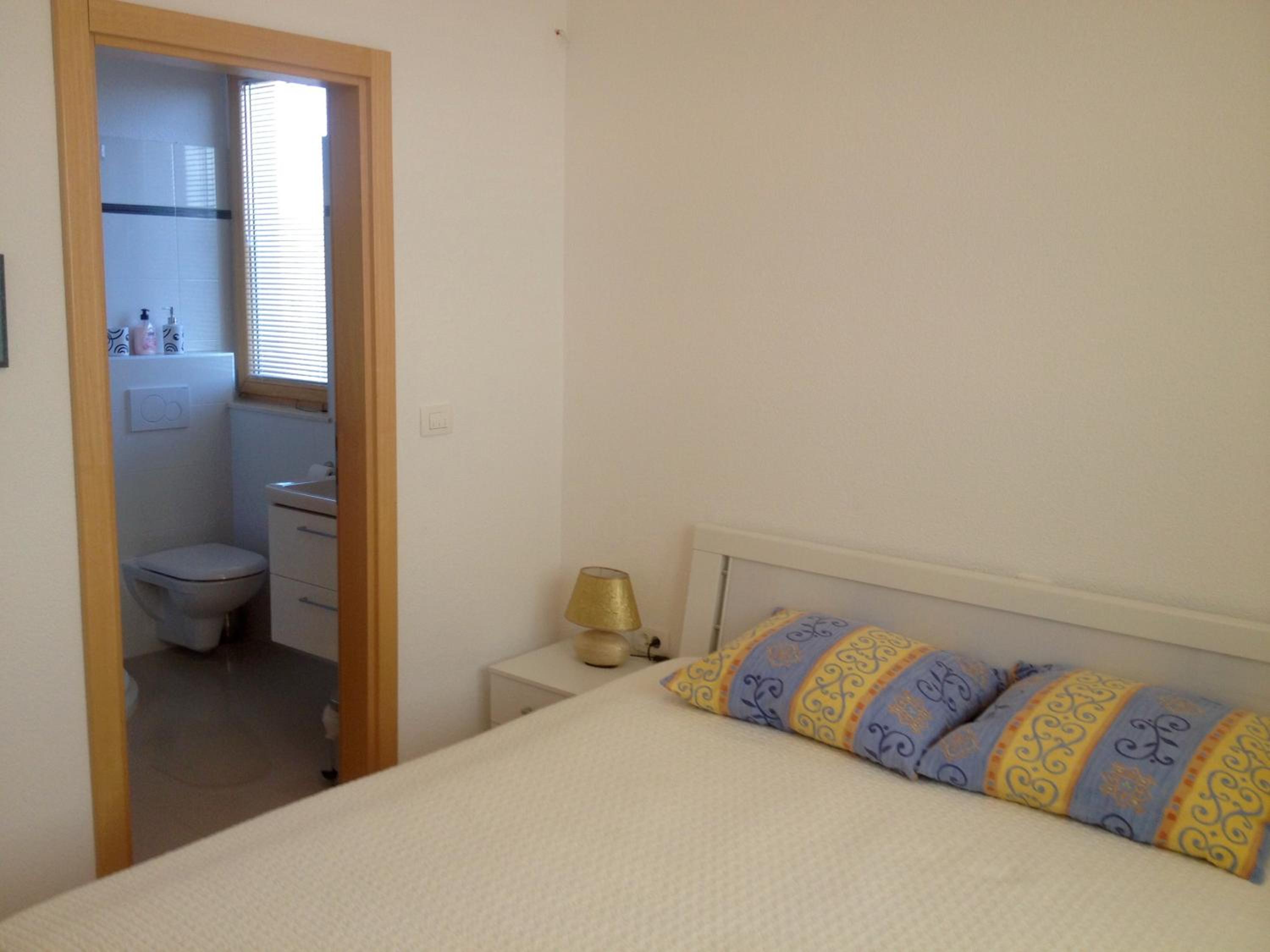 Three-Bedroom Apartment with Heating Pool photo 1