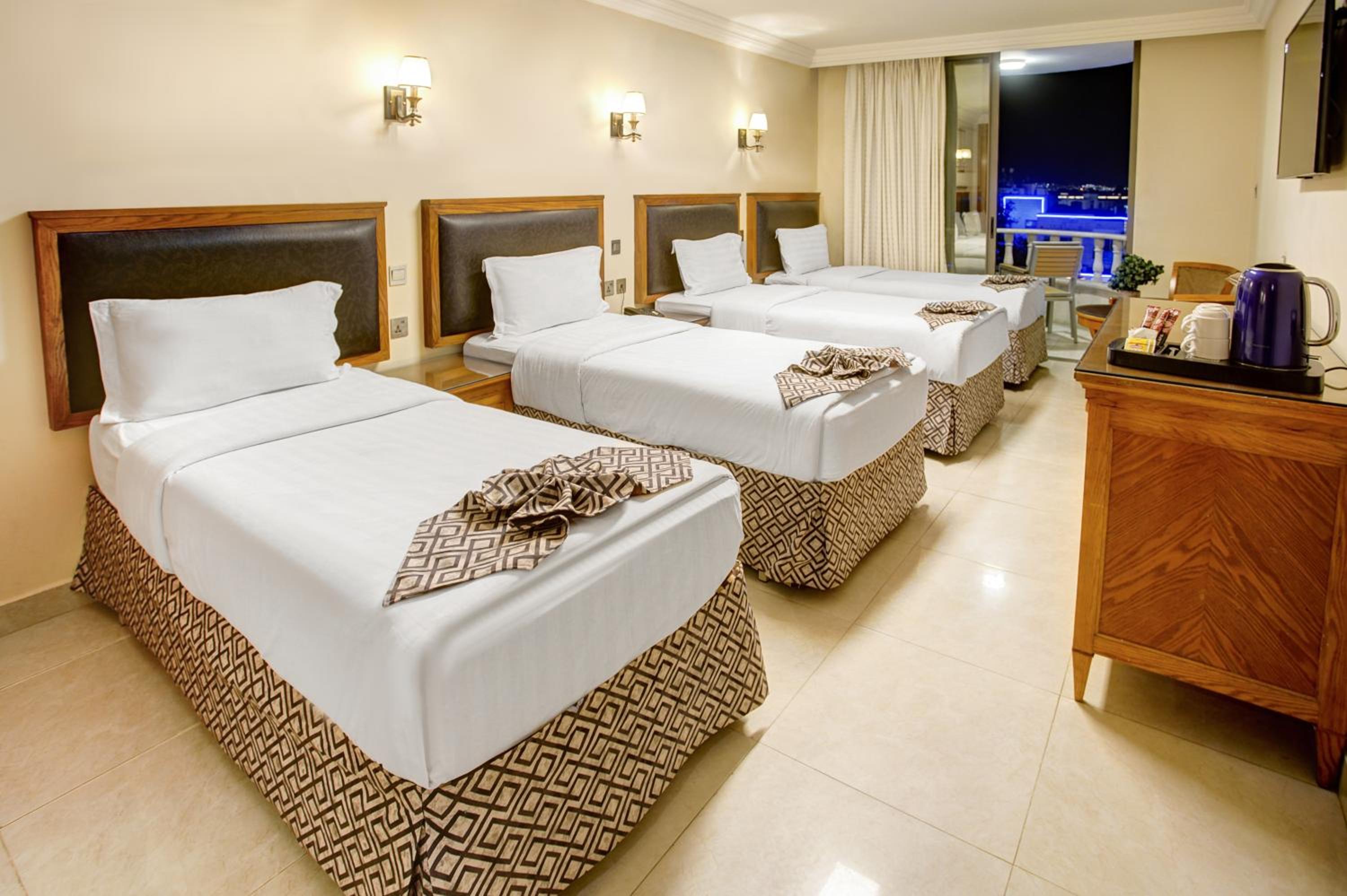 Quadruple Room with Balcony
