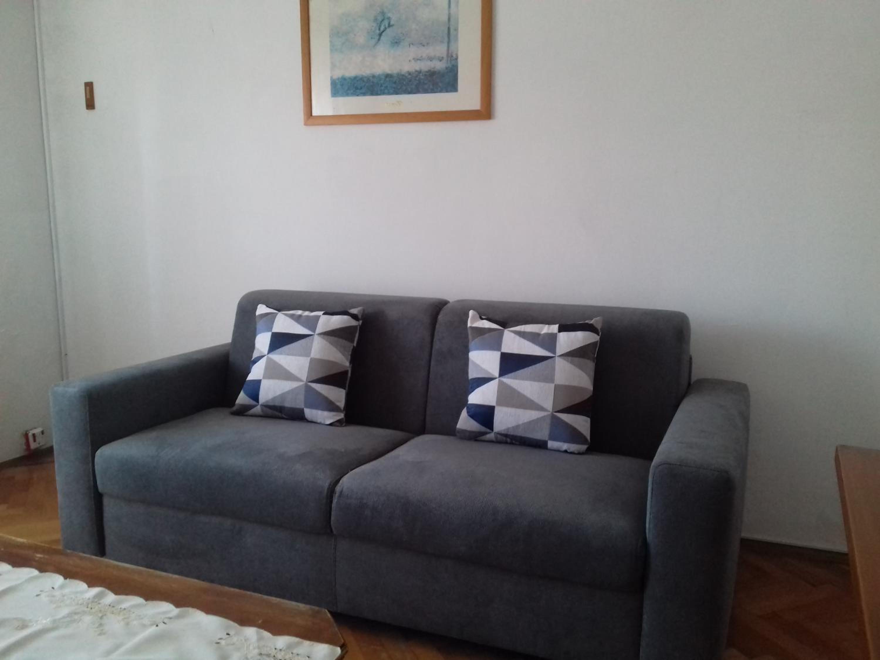 Apartment with Balcony - Photo 9