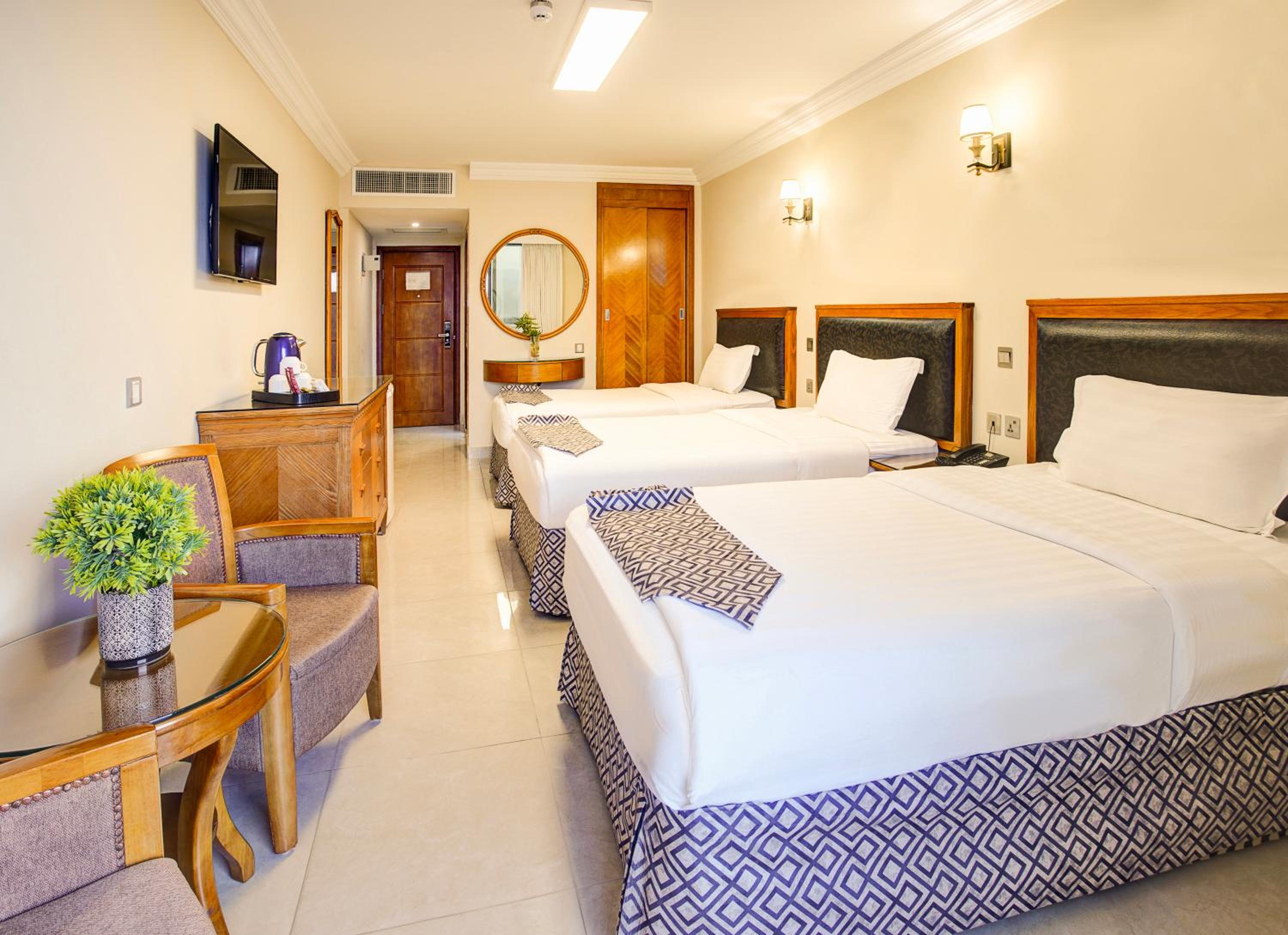 Triple Room with Balcony photo 3