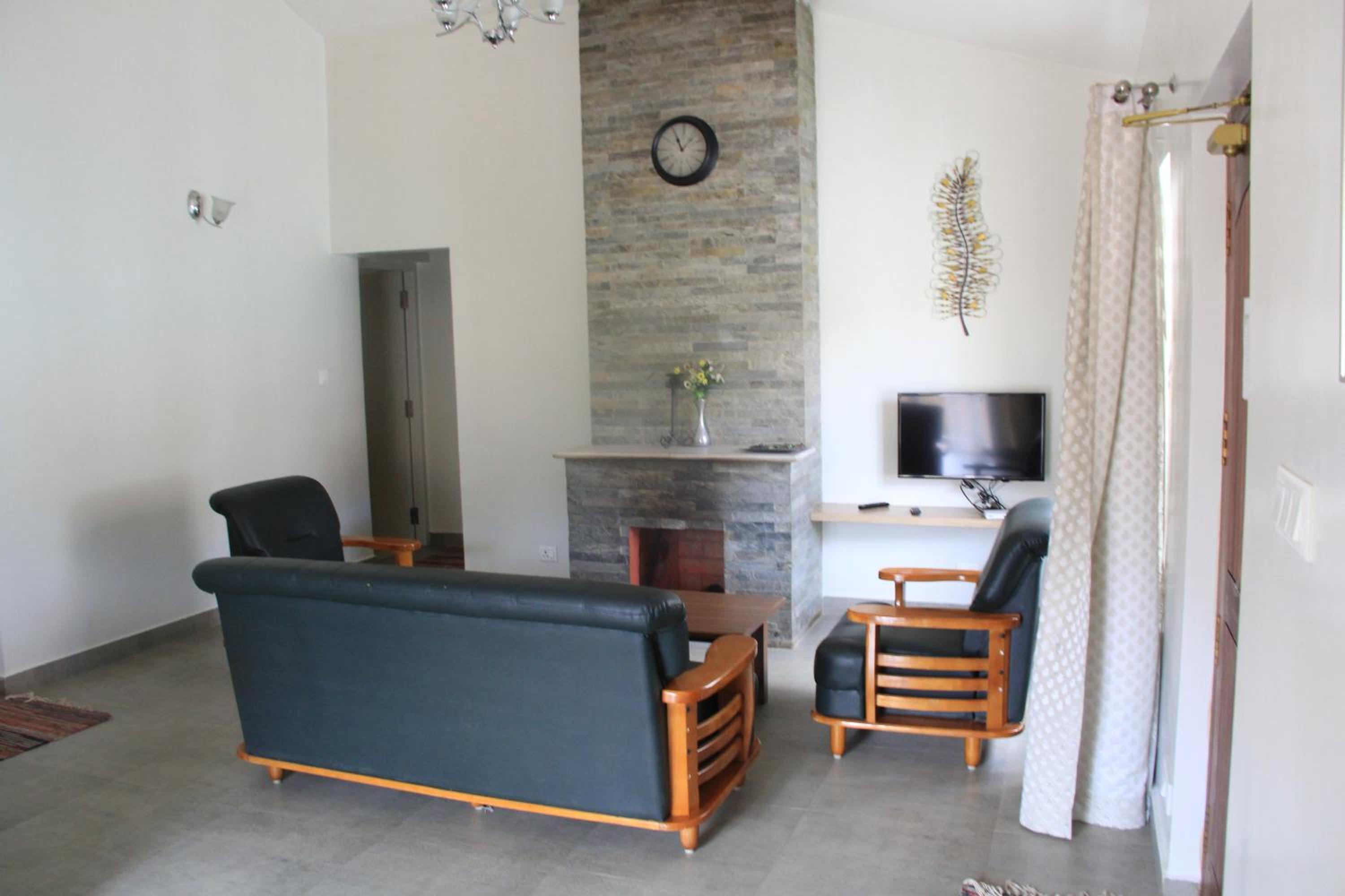 Amazon Residence - Three Bedroom Apartment with Private Balcony - Photo 10