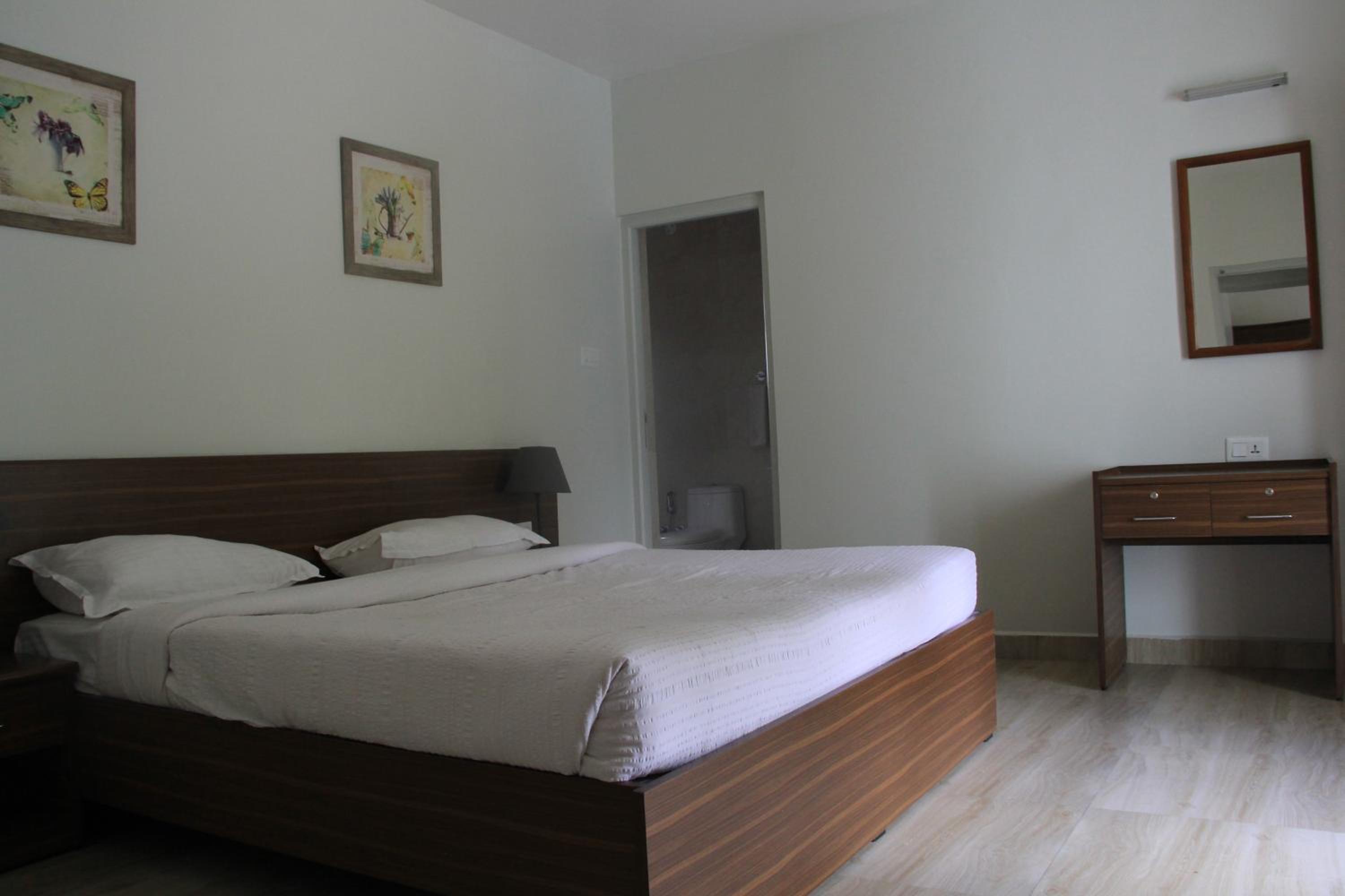 Amazon Residence - Three Bedroom Apartment with Private Balcony - Photo 6