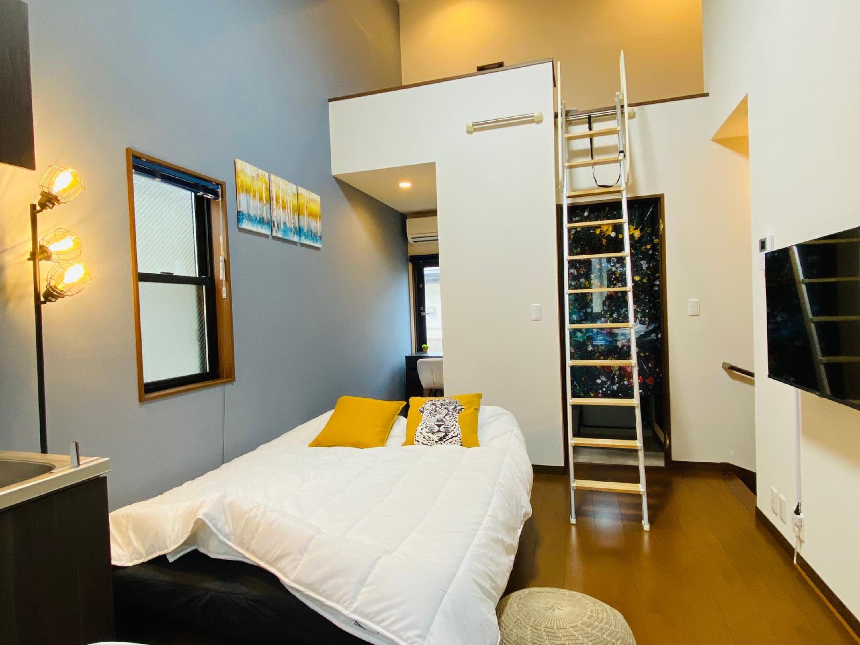 Loft photo 2