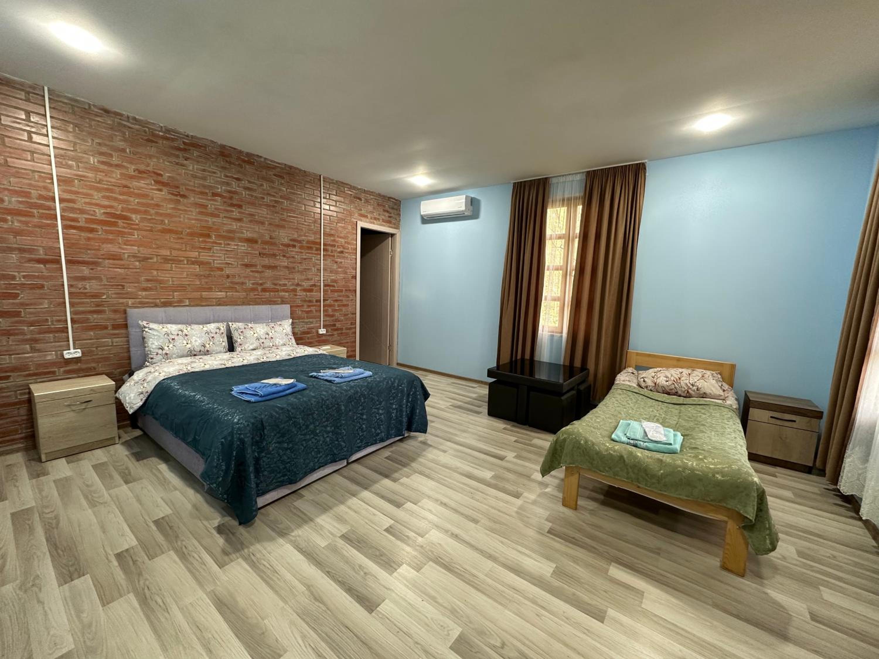 Triple Room with Private Bathroom - Photo 5