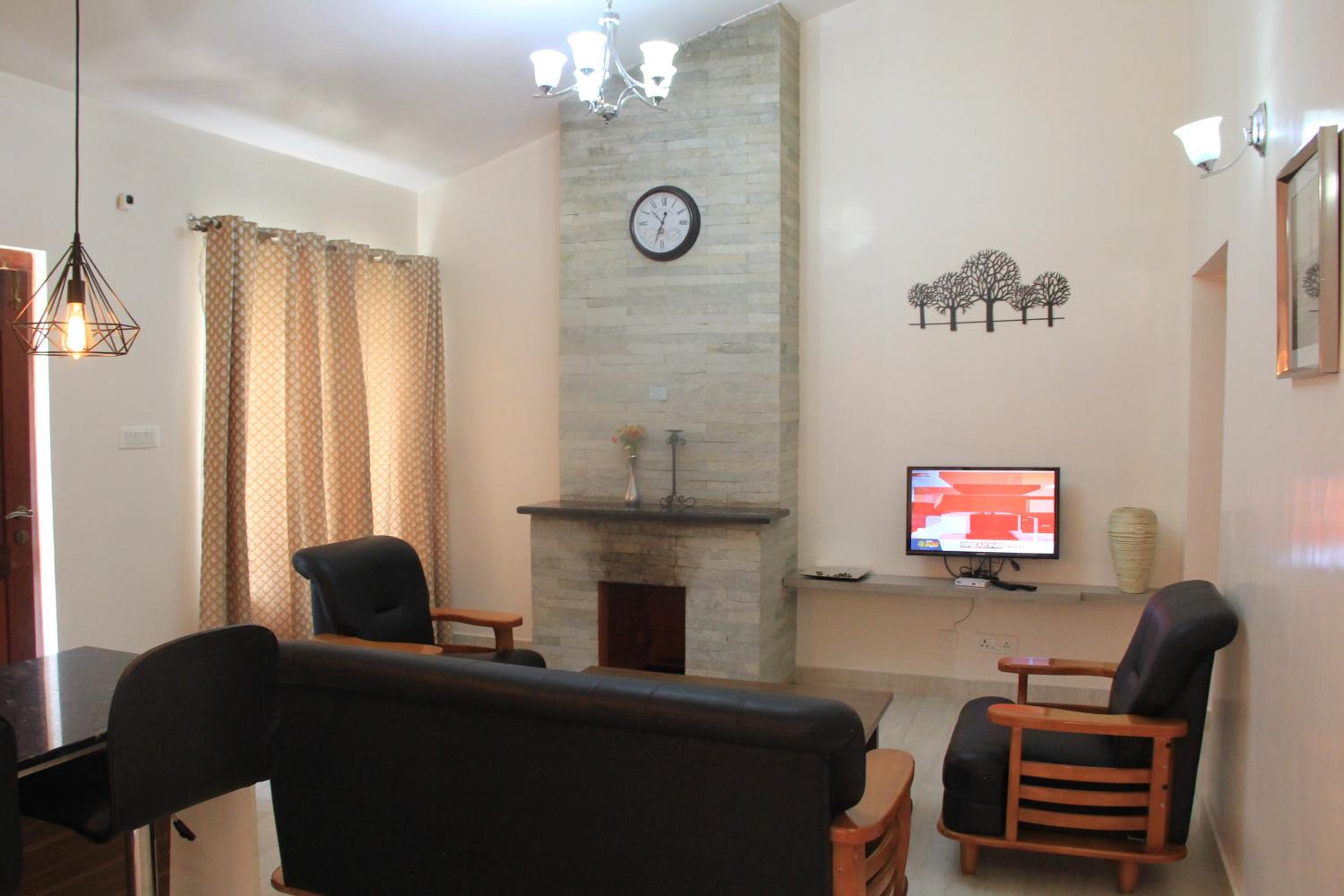 Himalaya Residence - Two Bedroom Apartment with Balcony - Photo 31