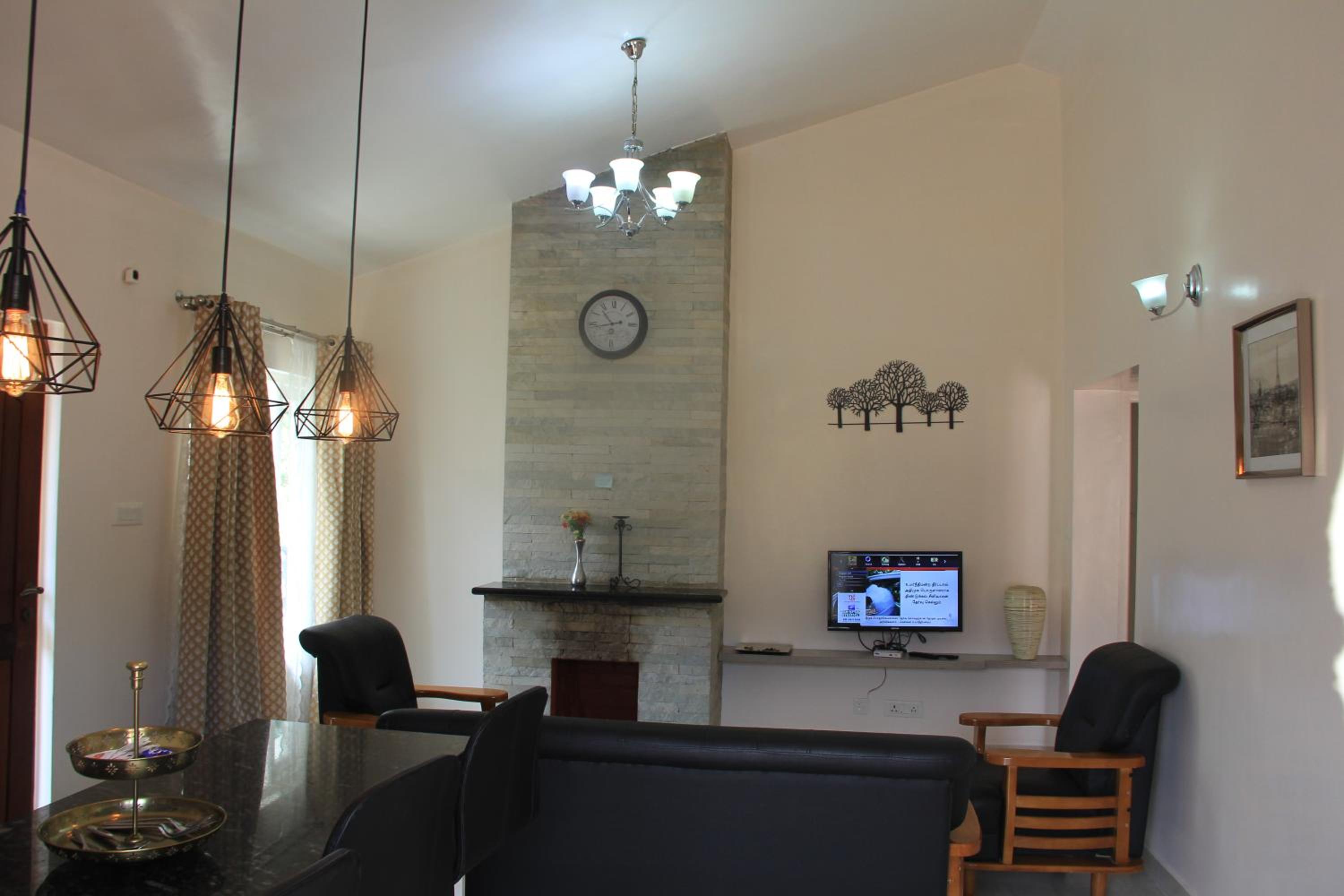 Himalaya Residence - Two Bedroom Apartment with Balcony - Photo 34