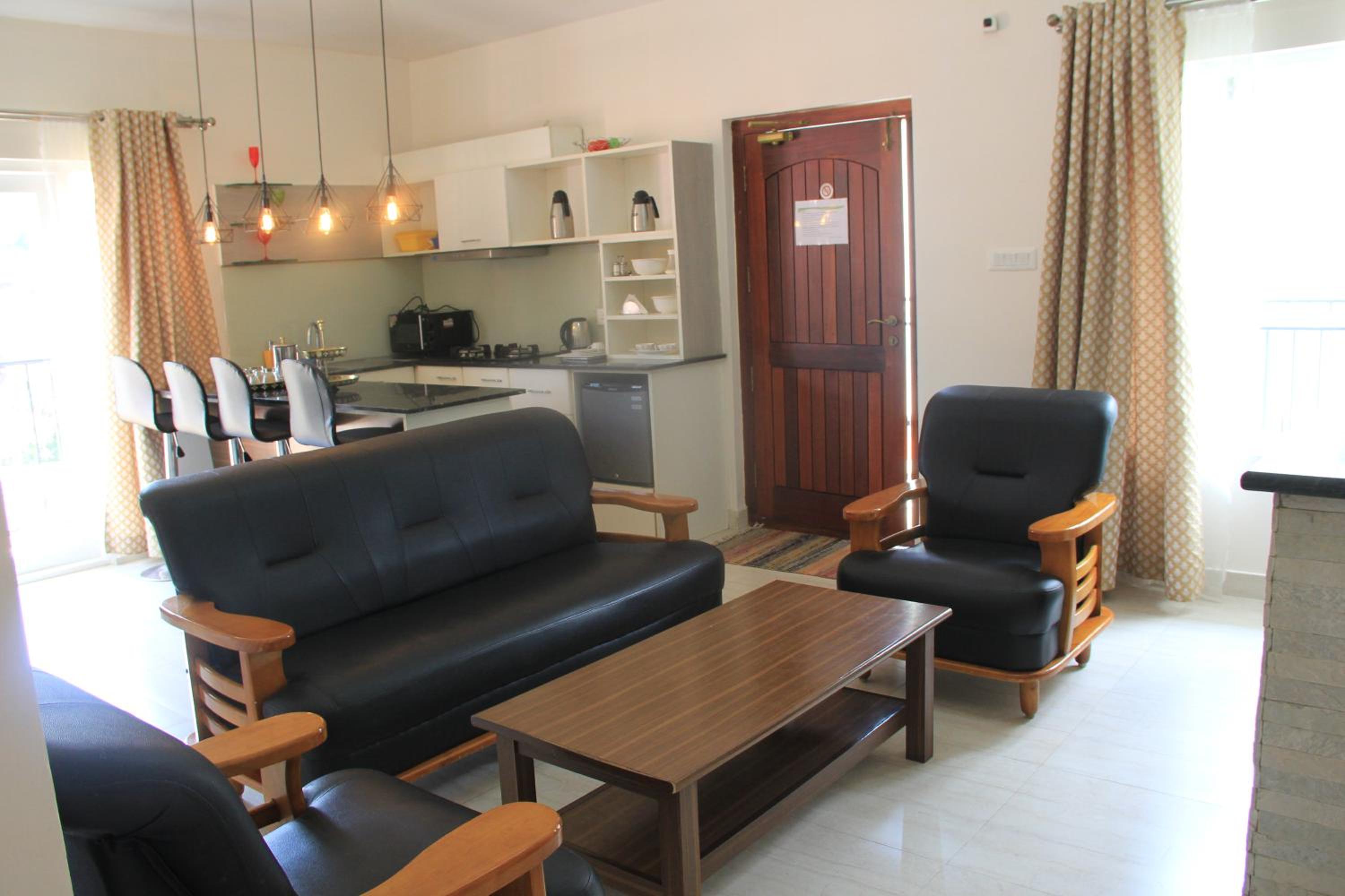 Himalaya Residence - Two Bedroom Apartment with Balcony - Photo 19