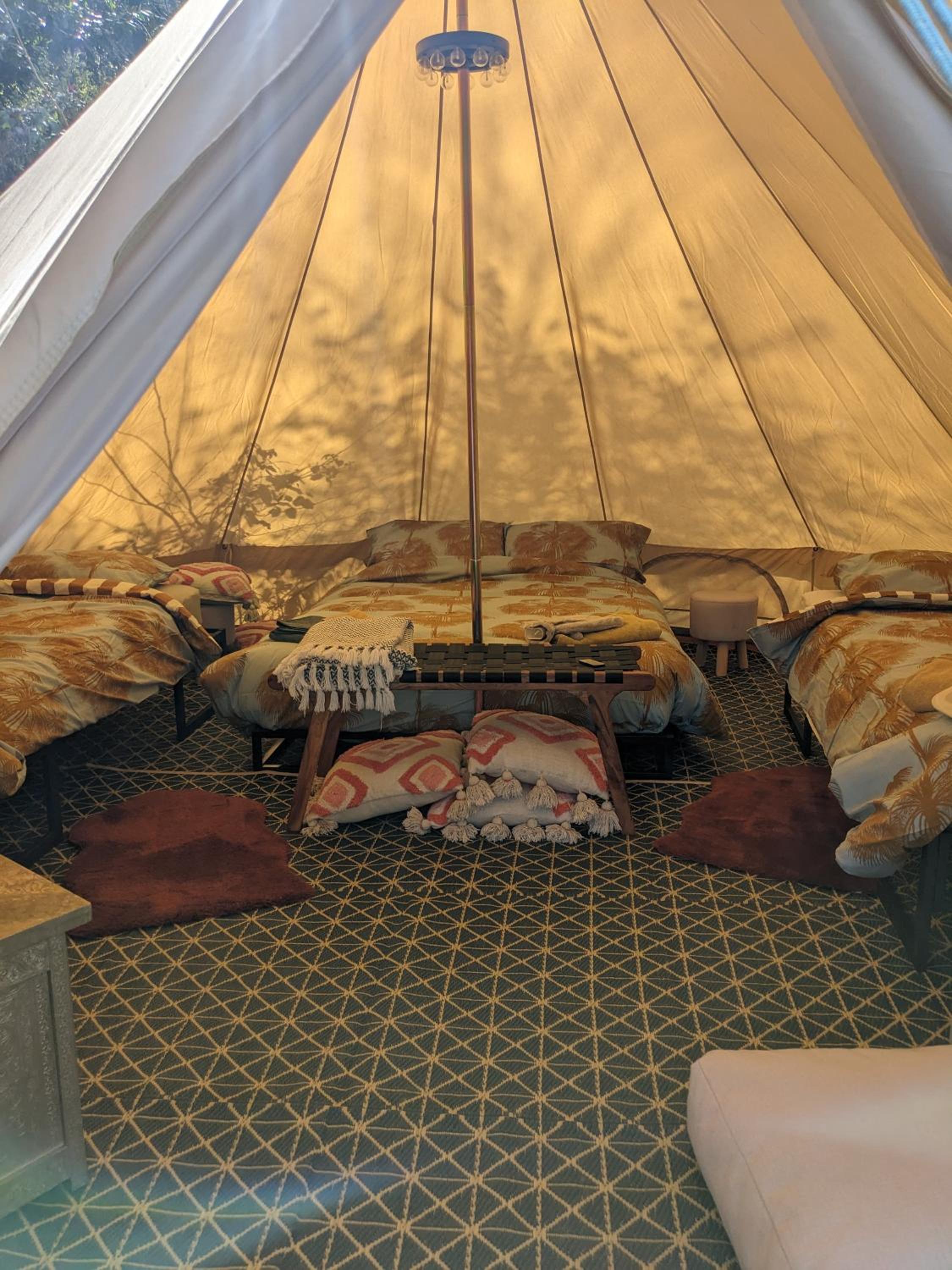 Tent - Photo 1