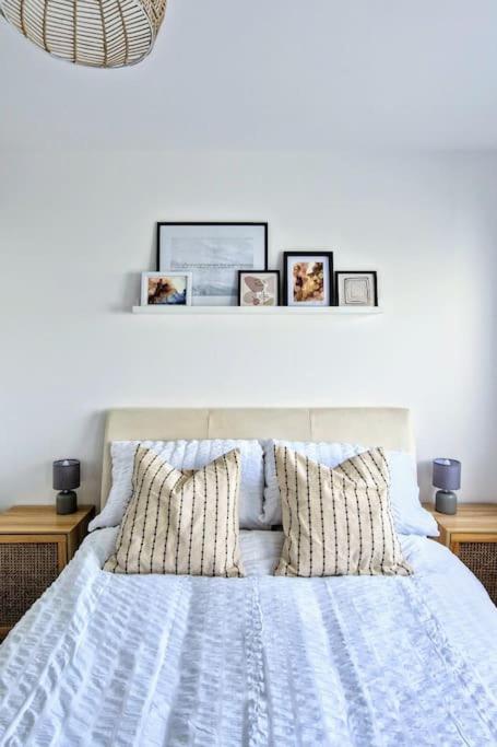 Two-Bedroom Apartment photo 2