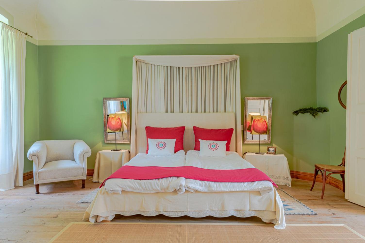 Superior King Room photo 1