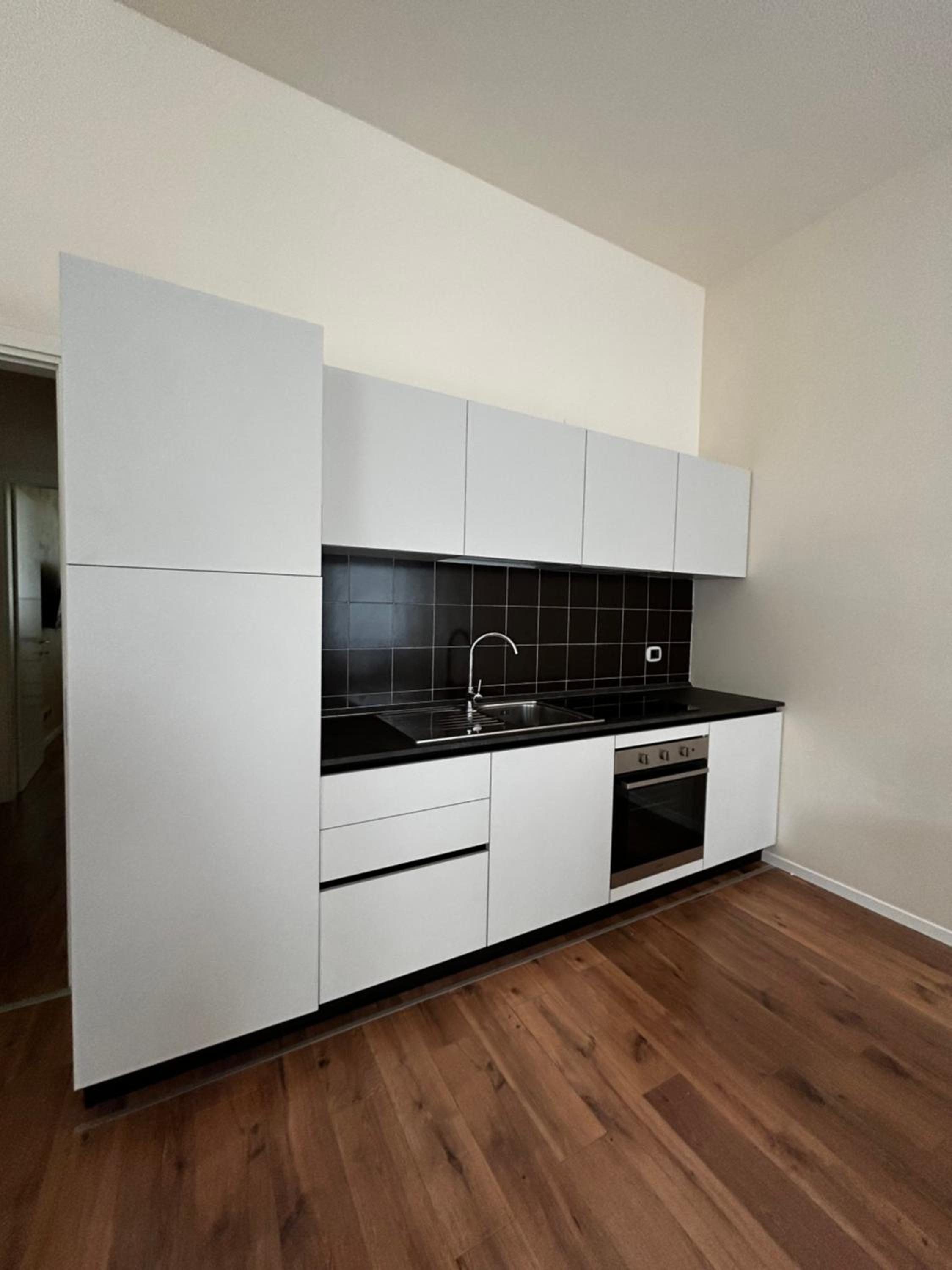 Suite - Photo 2