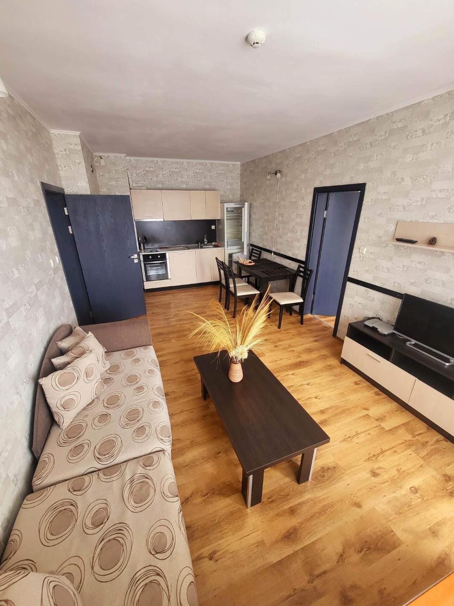 Two-Bedroom Apartment with Side Sea view with Free Parking photo 2