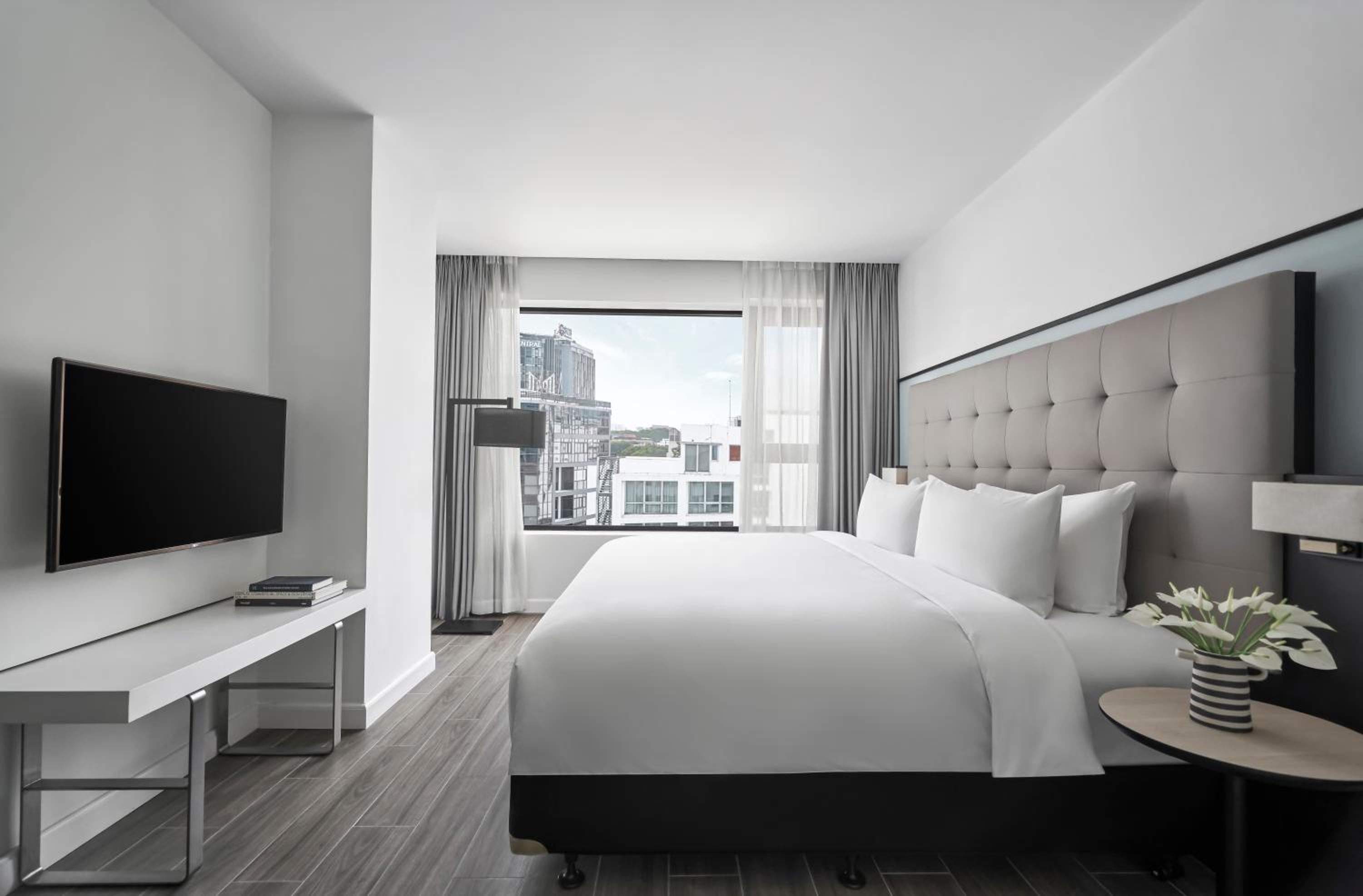 Premier City View Room