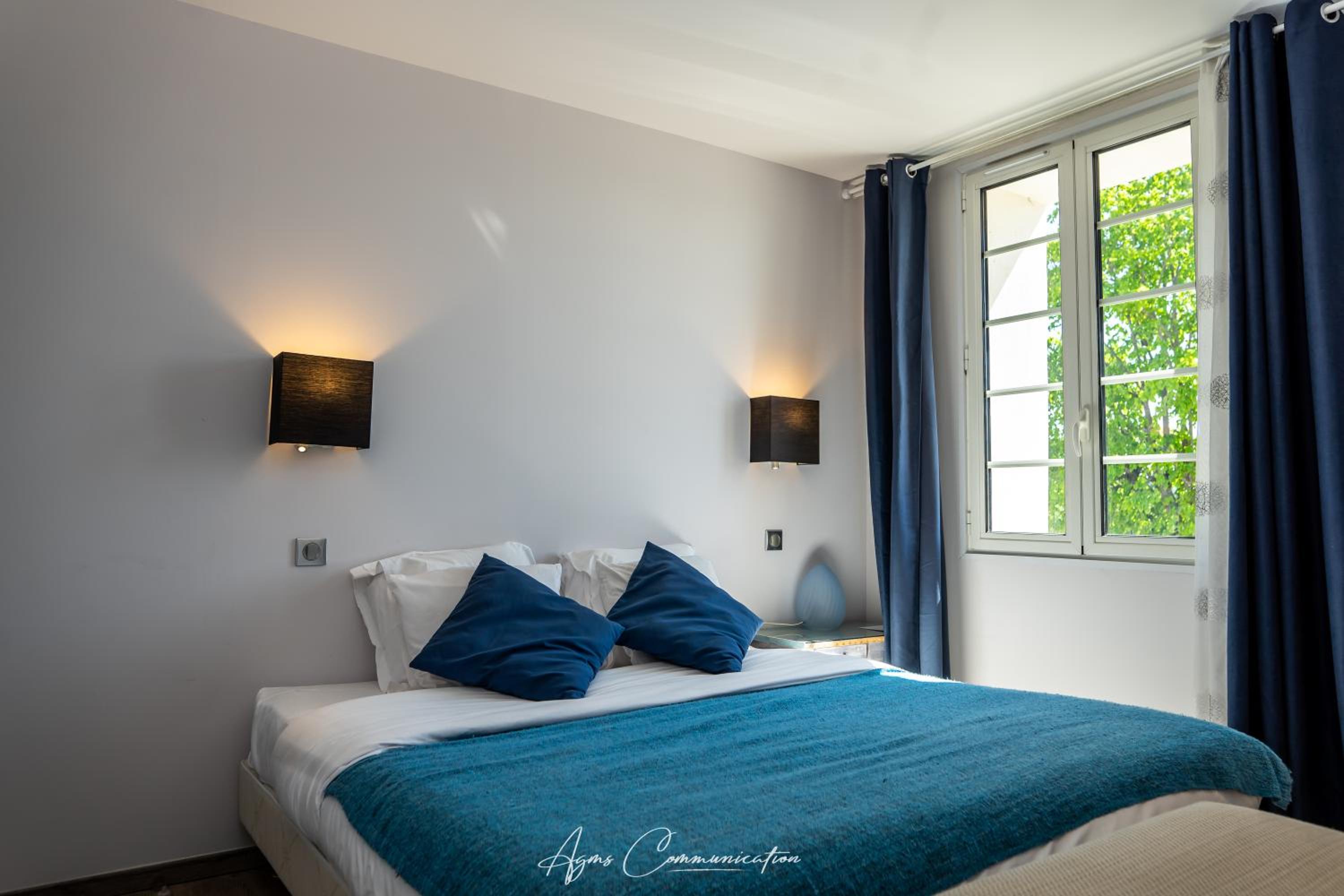 Double Room - Photo 8