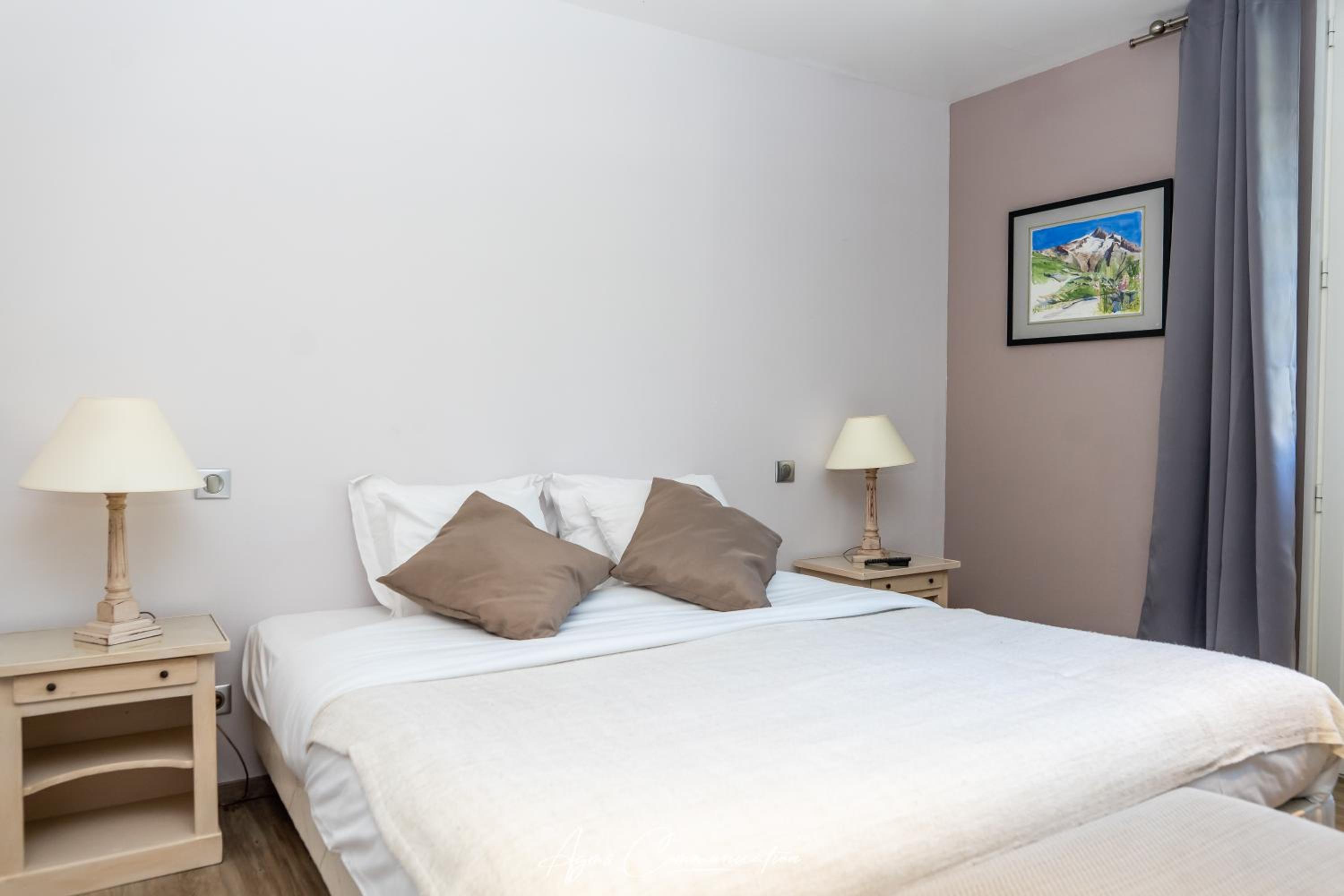 Double Room - Photo 6