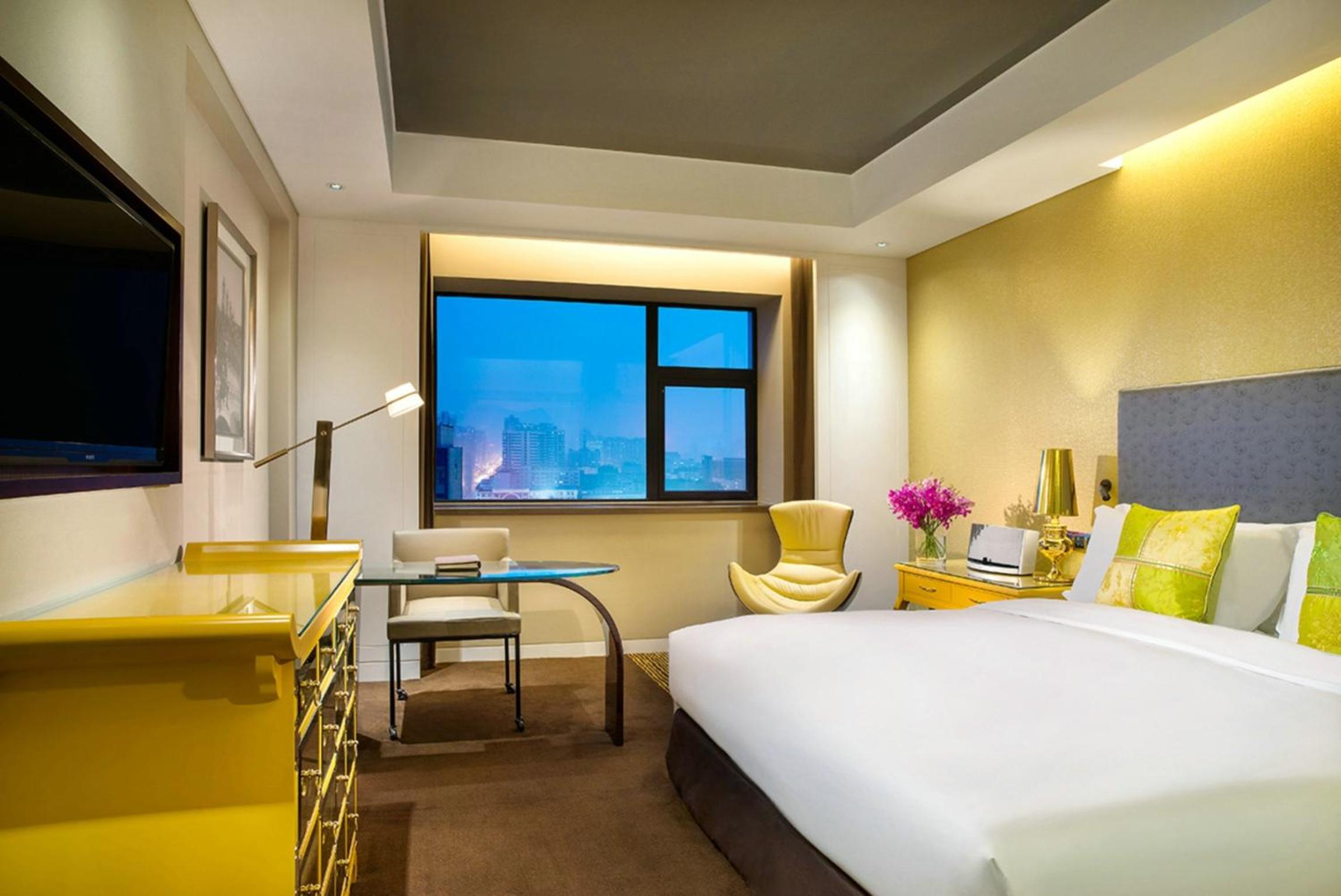 Superior King Room - Photo 8