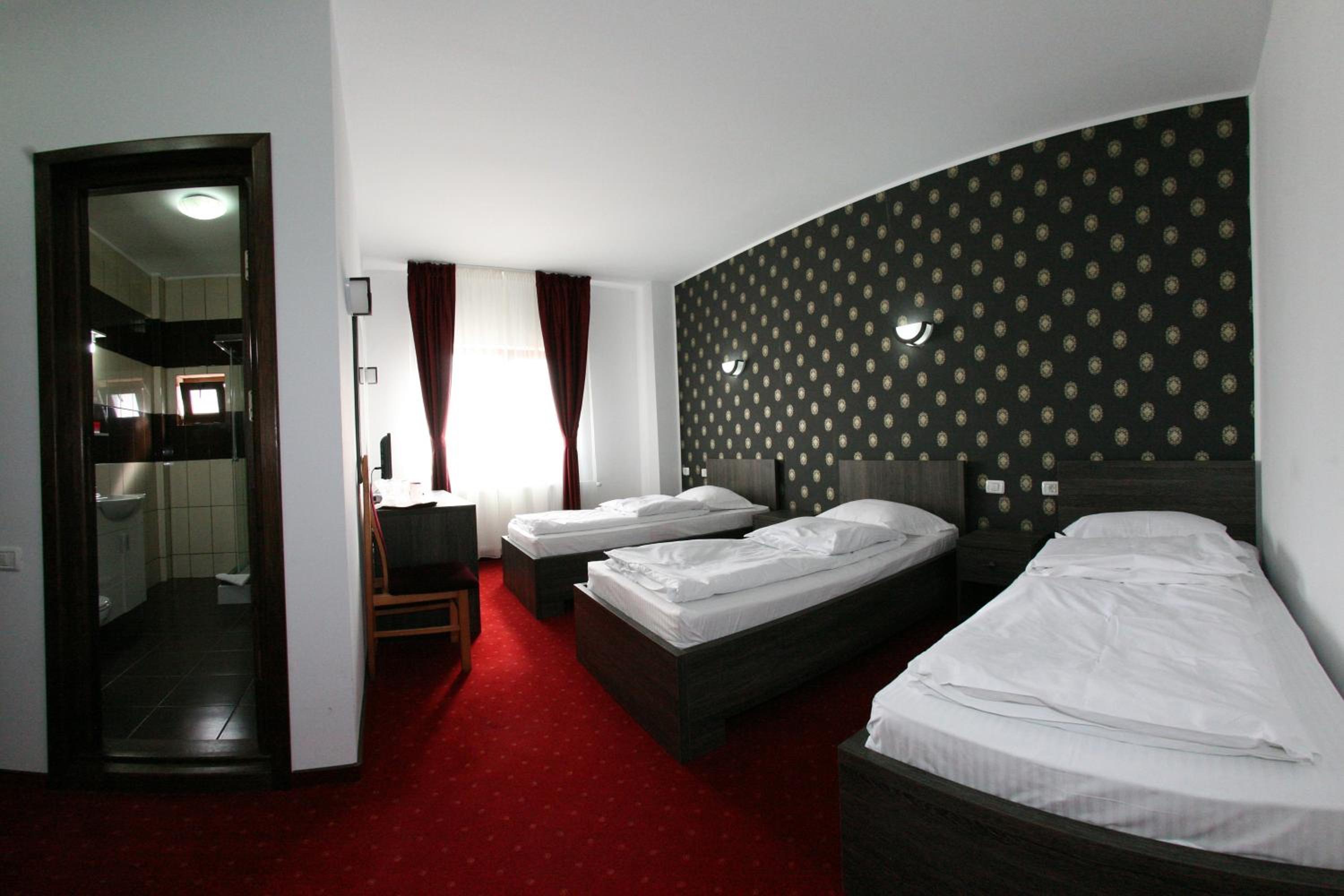 Comfort Triple Room - Photo 3