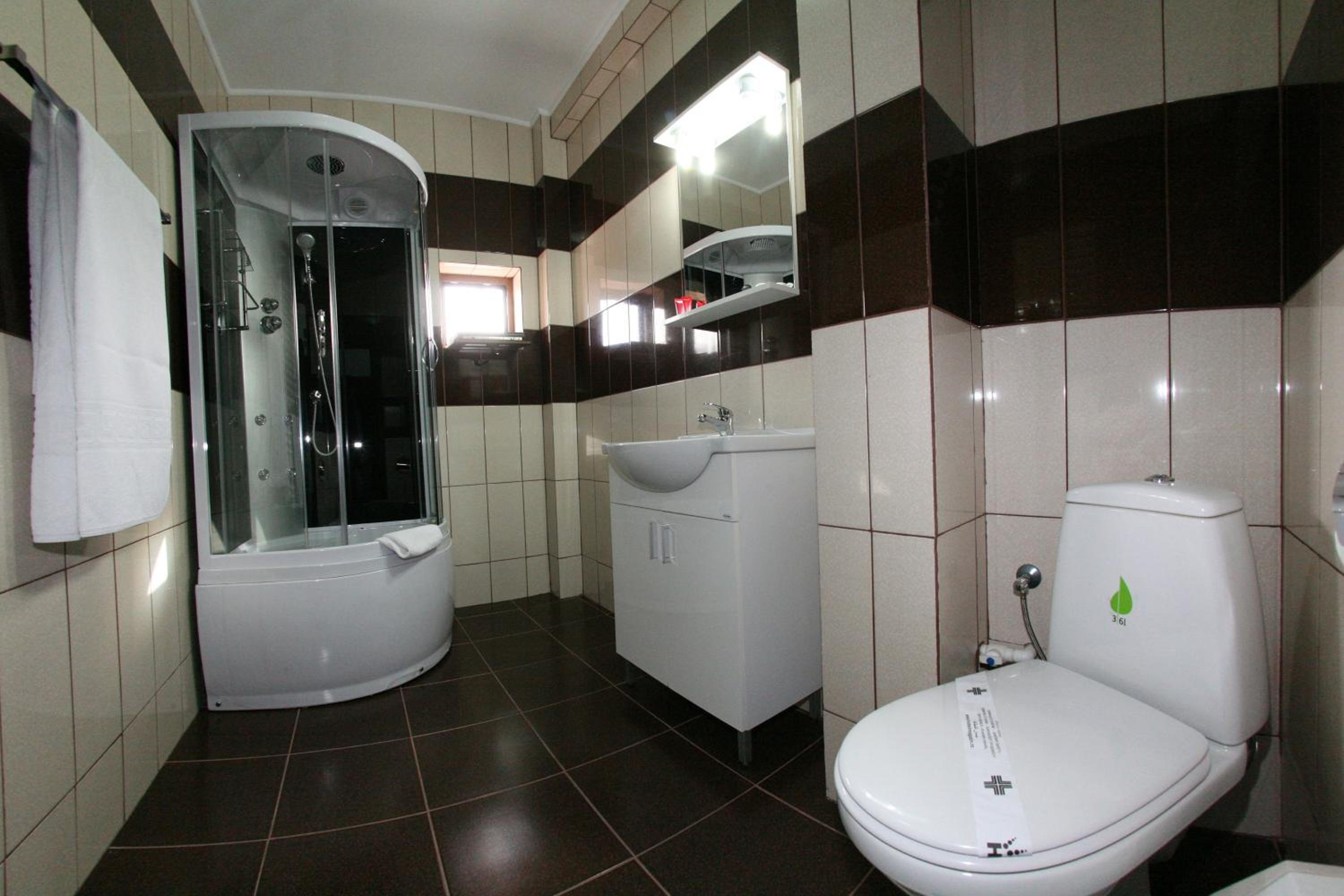 Deluxe Twin Room photo 3