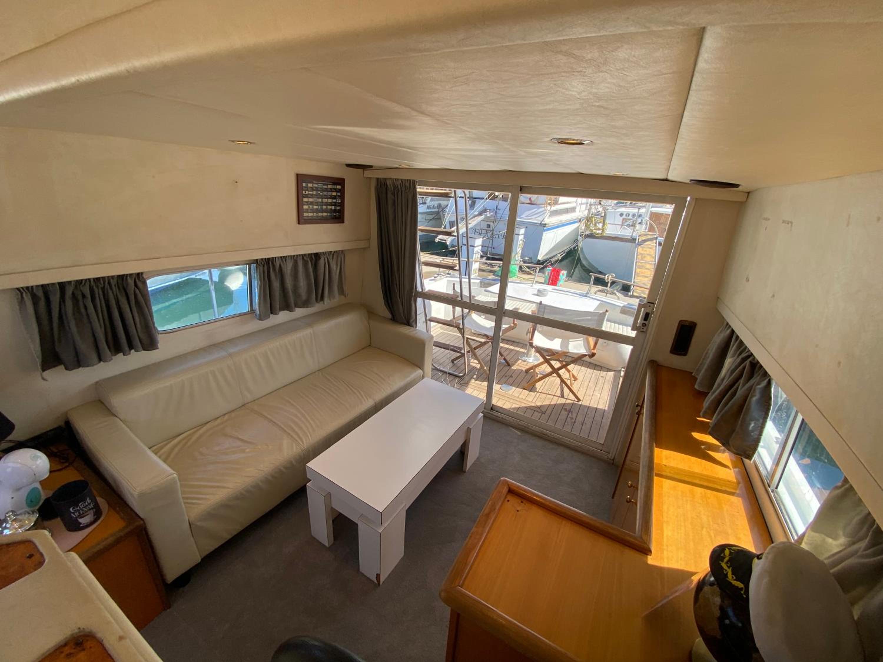 Mobile Home photo 3