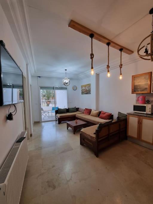 Apartment photo 1