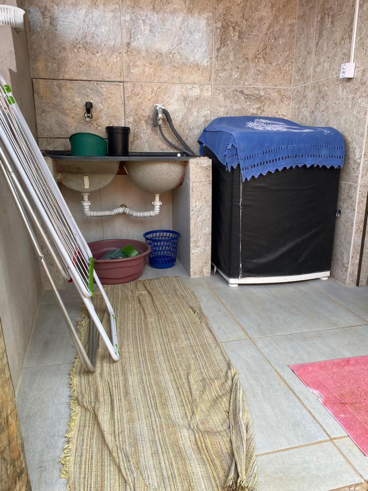 Double Room - Photo 10