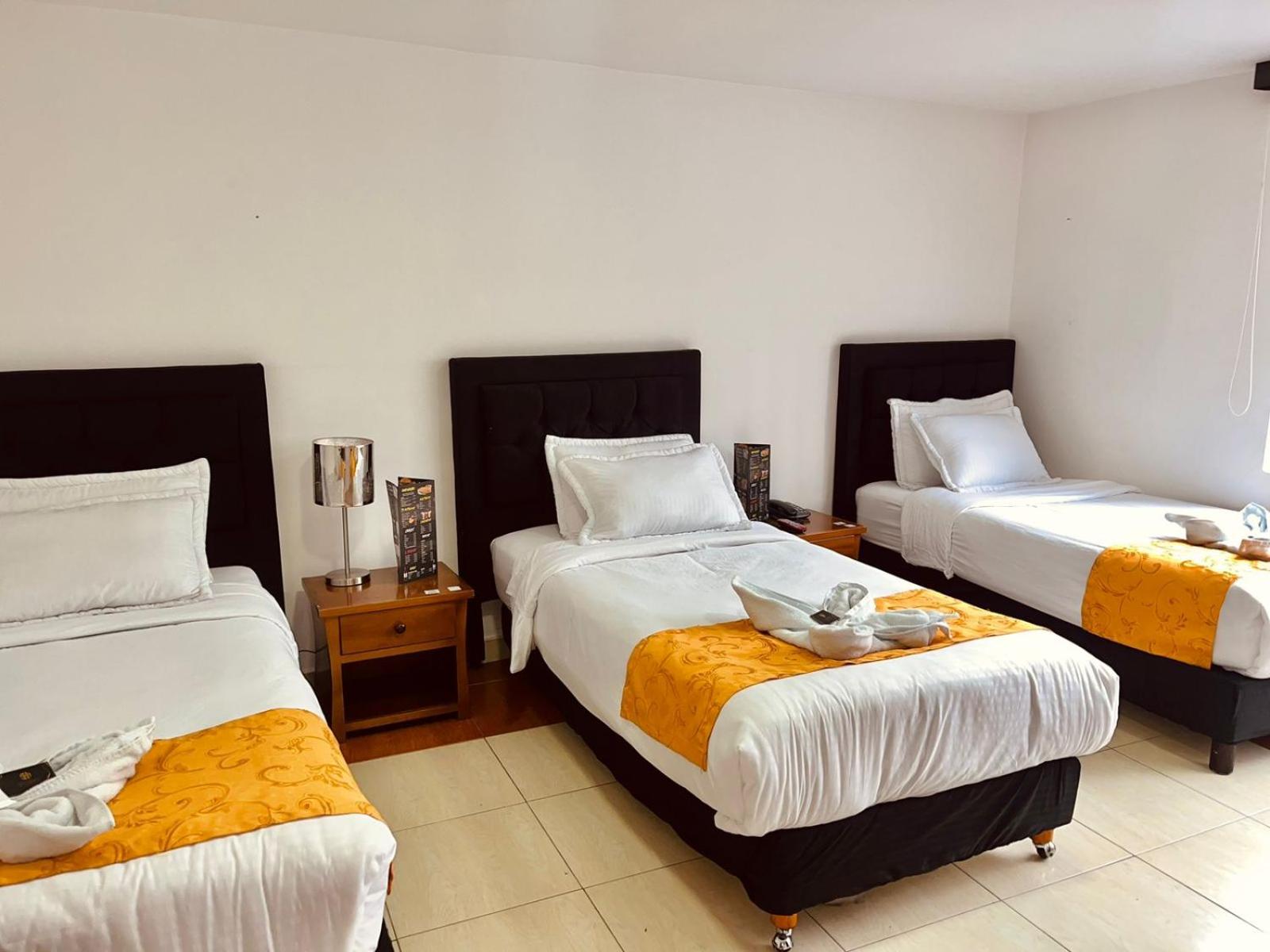 Triple Room
