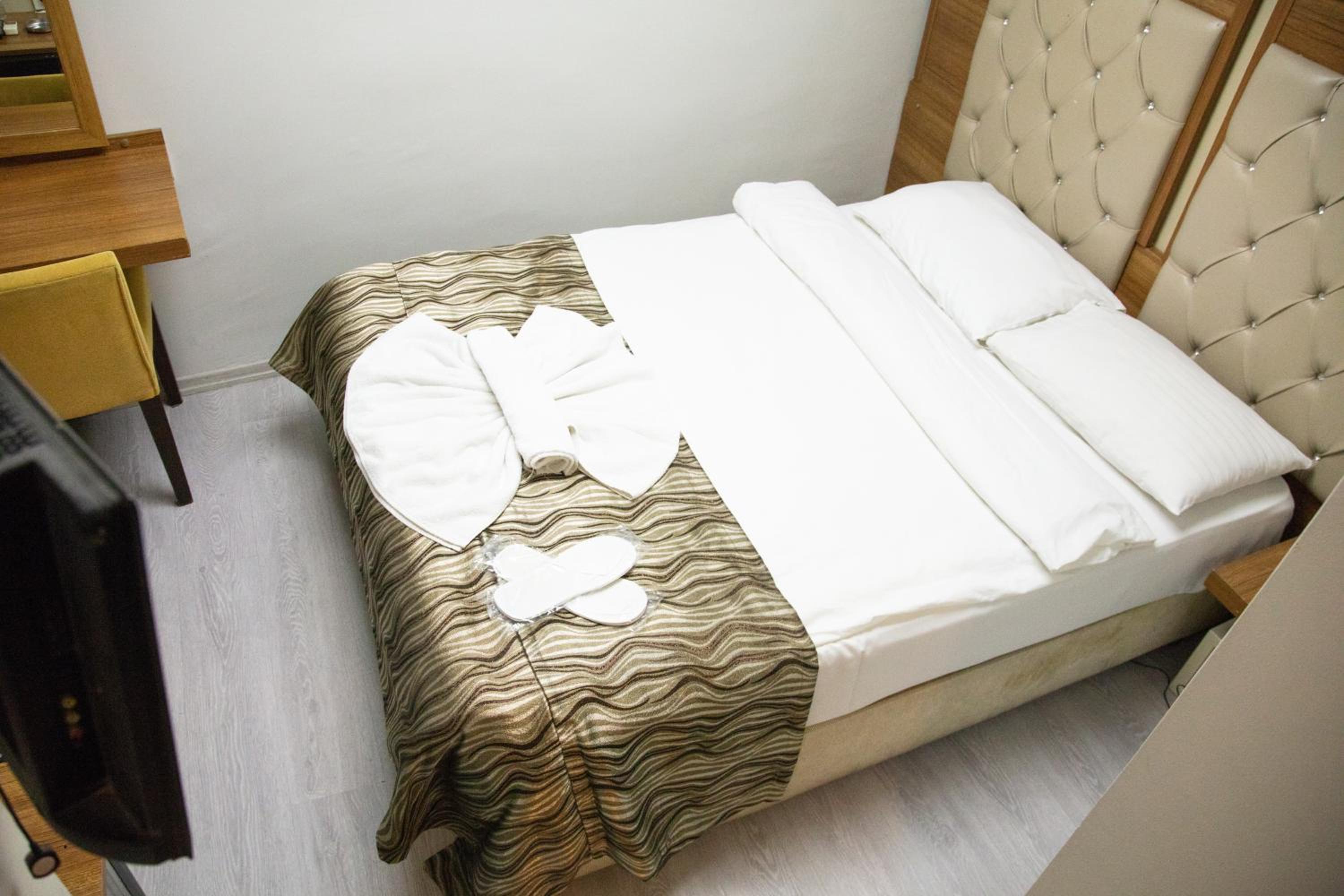 Budget Double Room photo 1