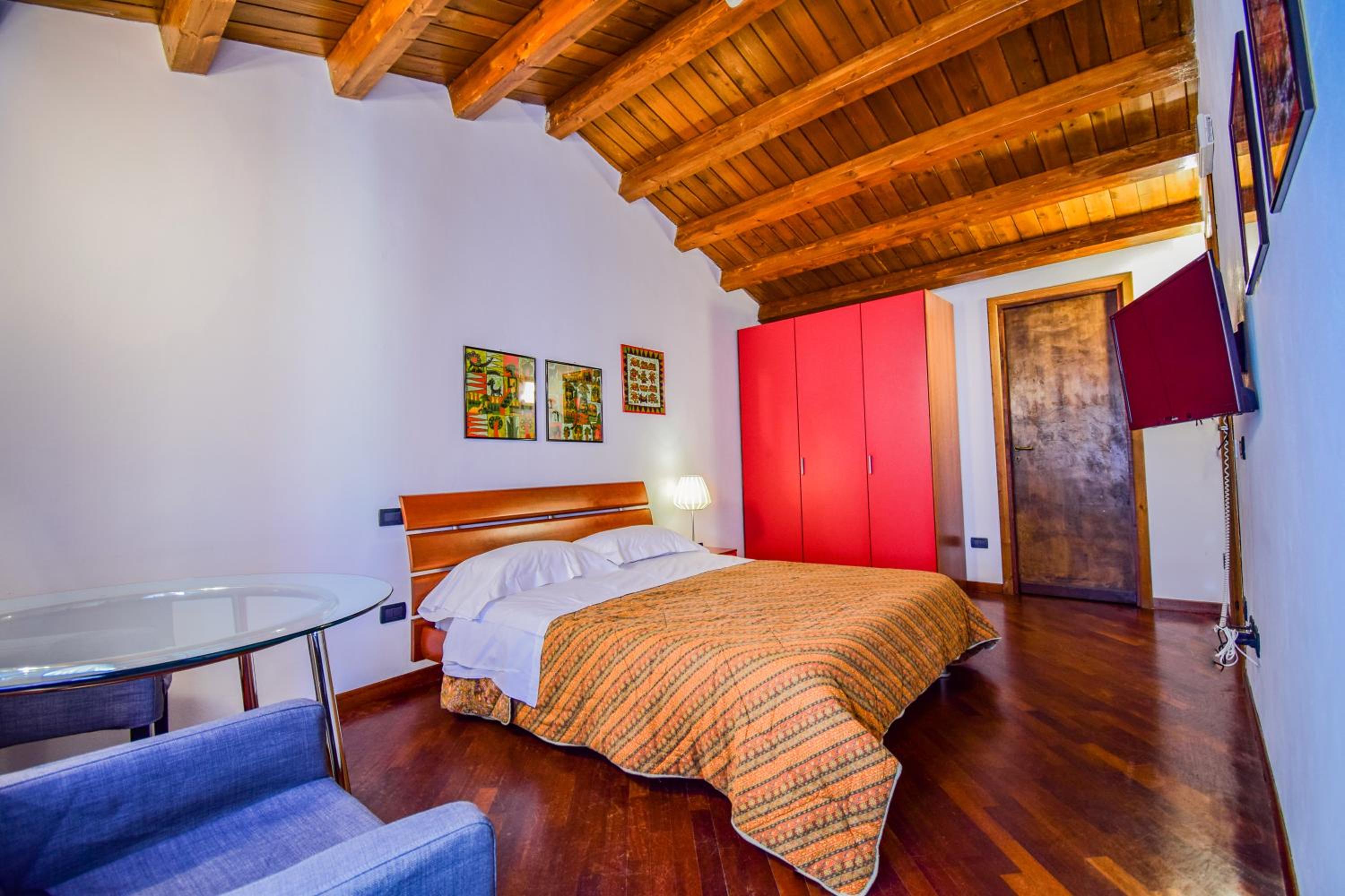 Habitación Doble con Baño Privado