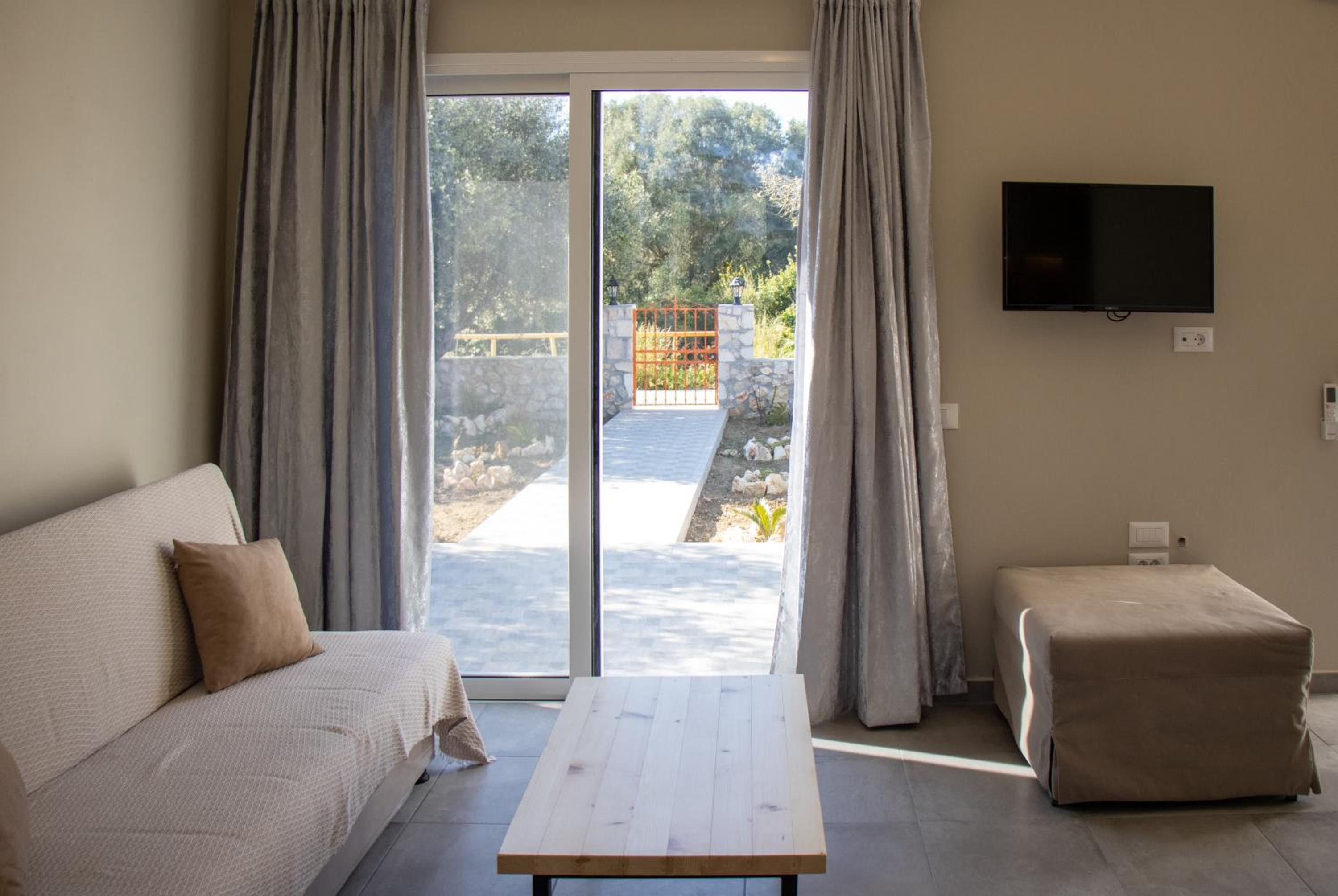 One-Bedroom Villa photo 2
