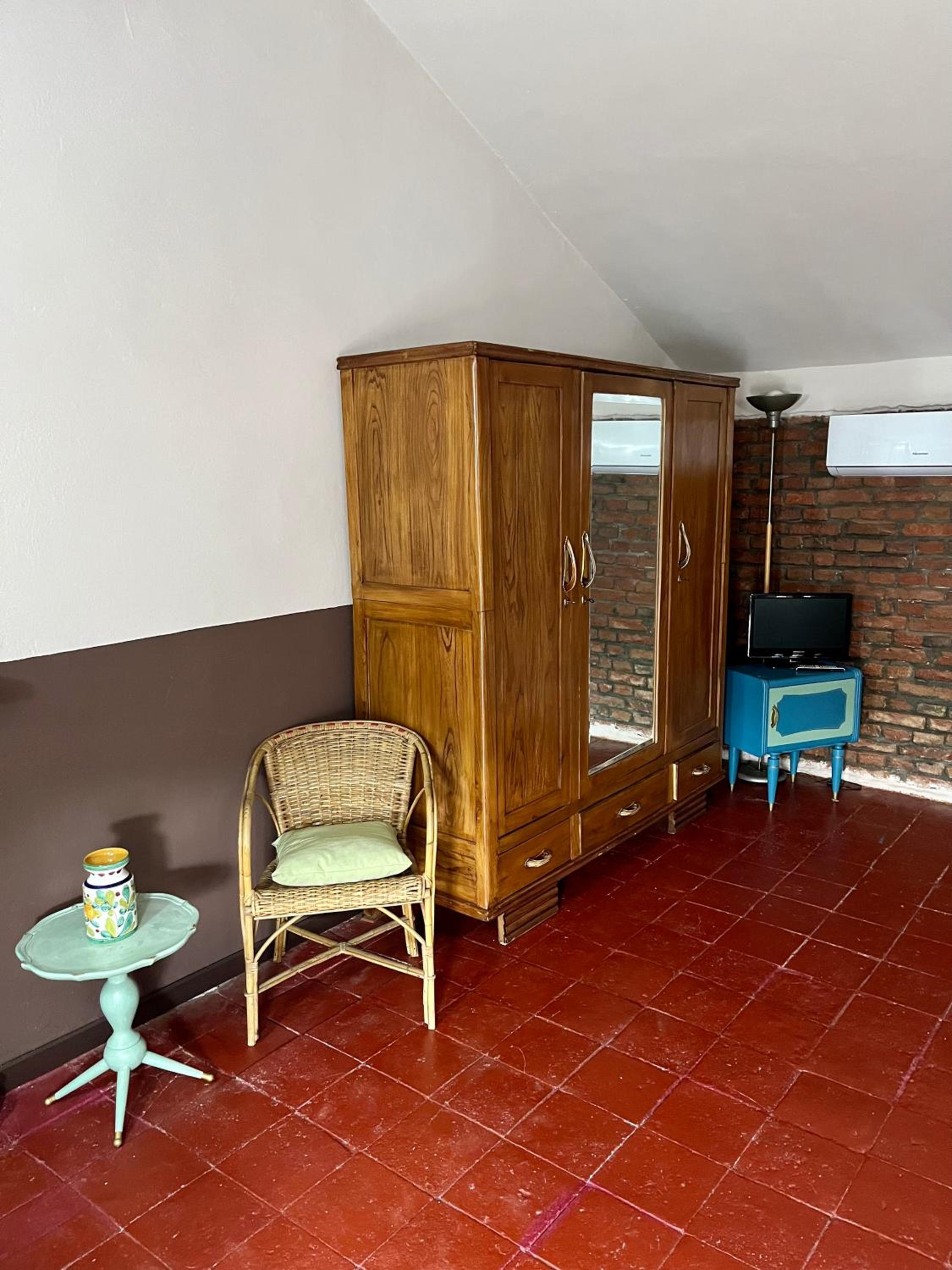 Large Double Room photo 2