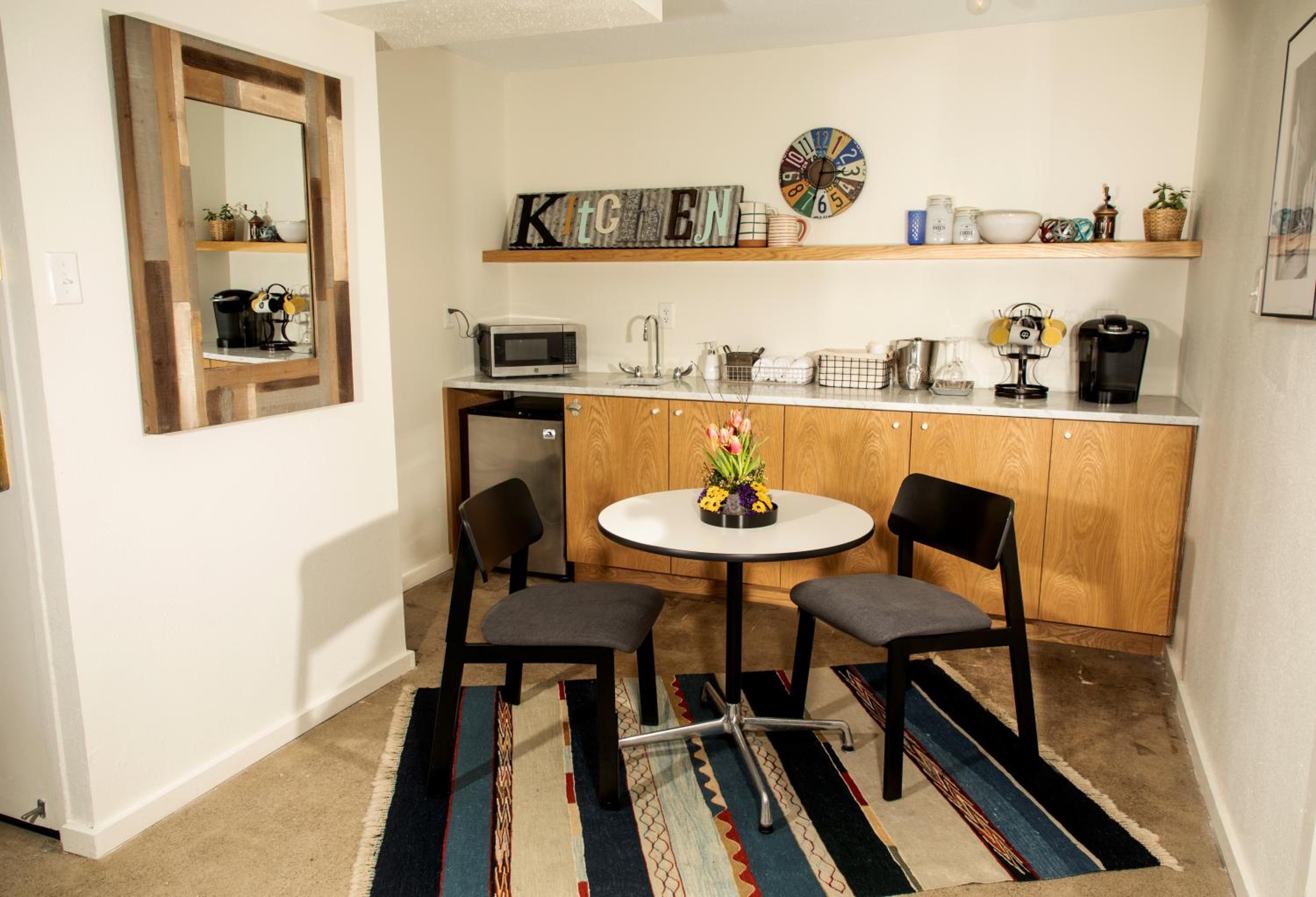 Deluxe Junior Suite - Photo 3