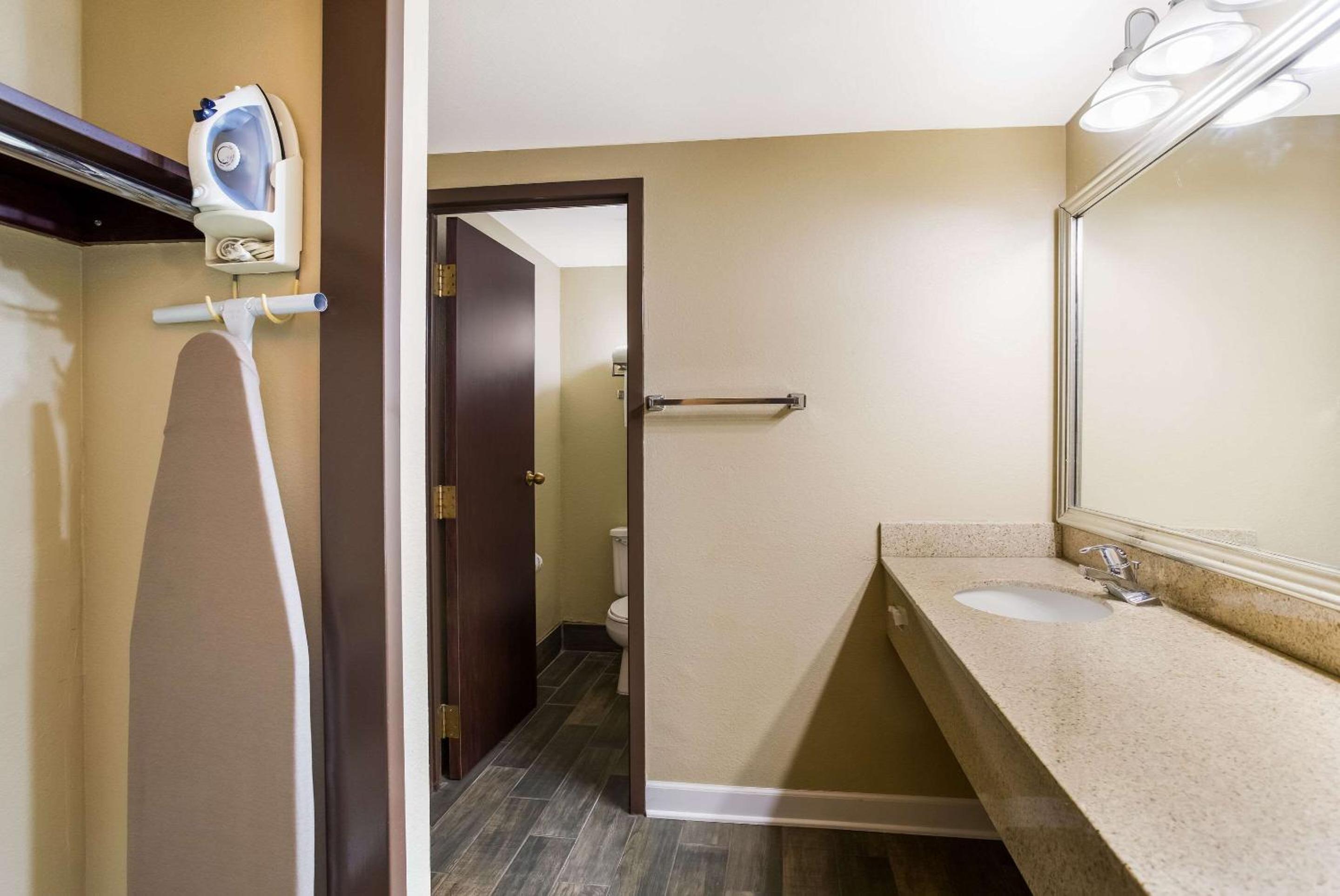 King Suite photo 2