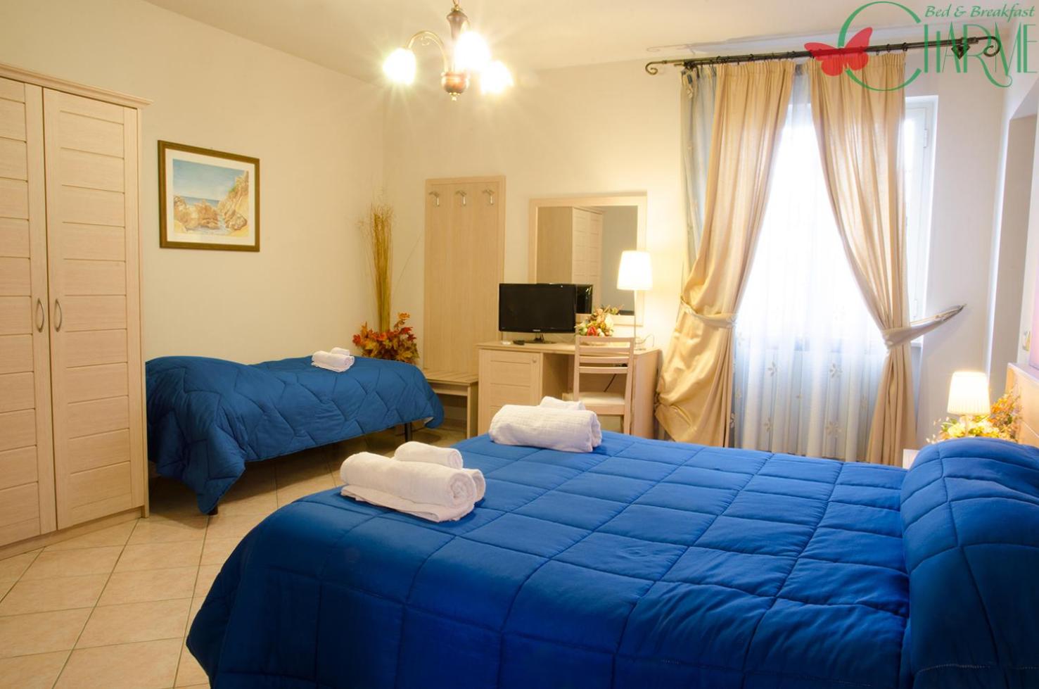 Superior Triple Room photo 3