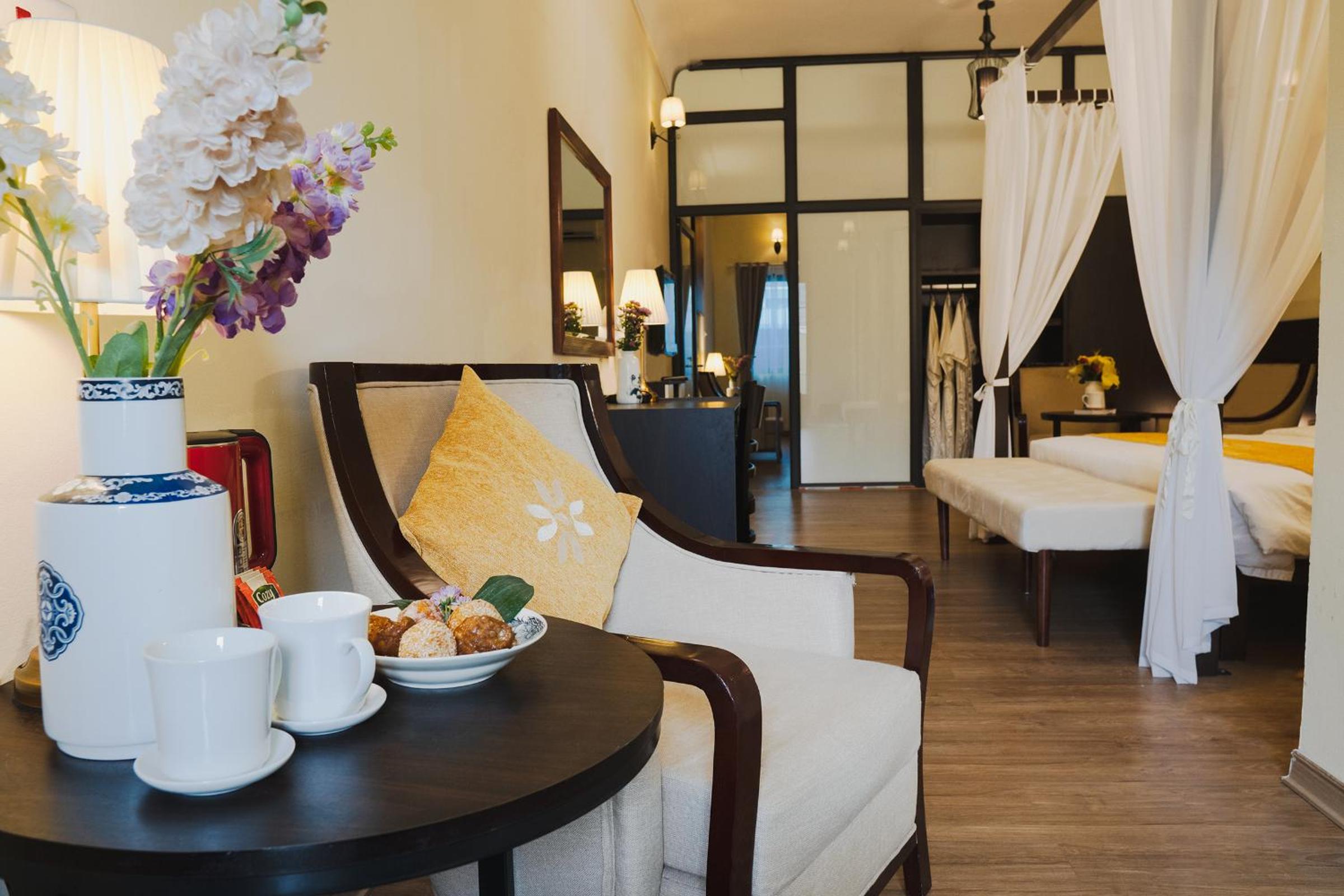 Deluxe Family Suite