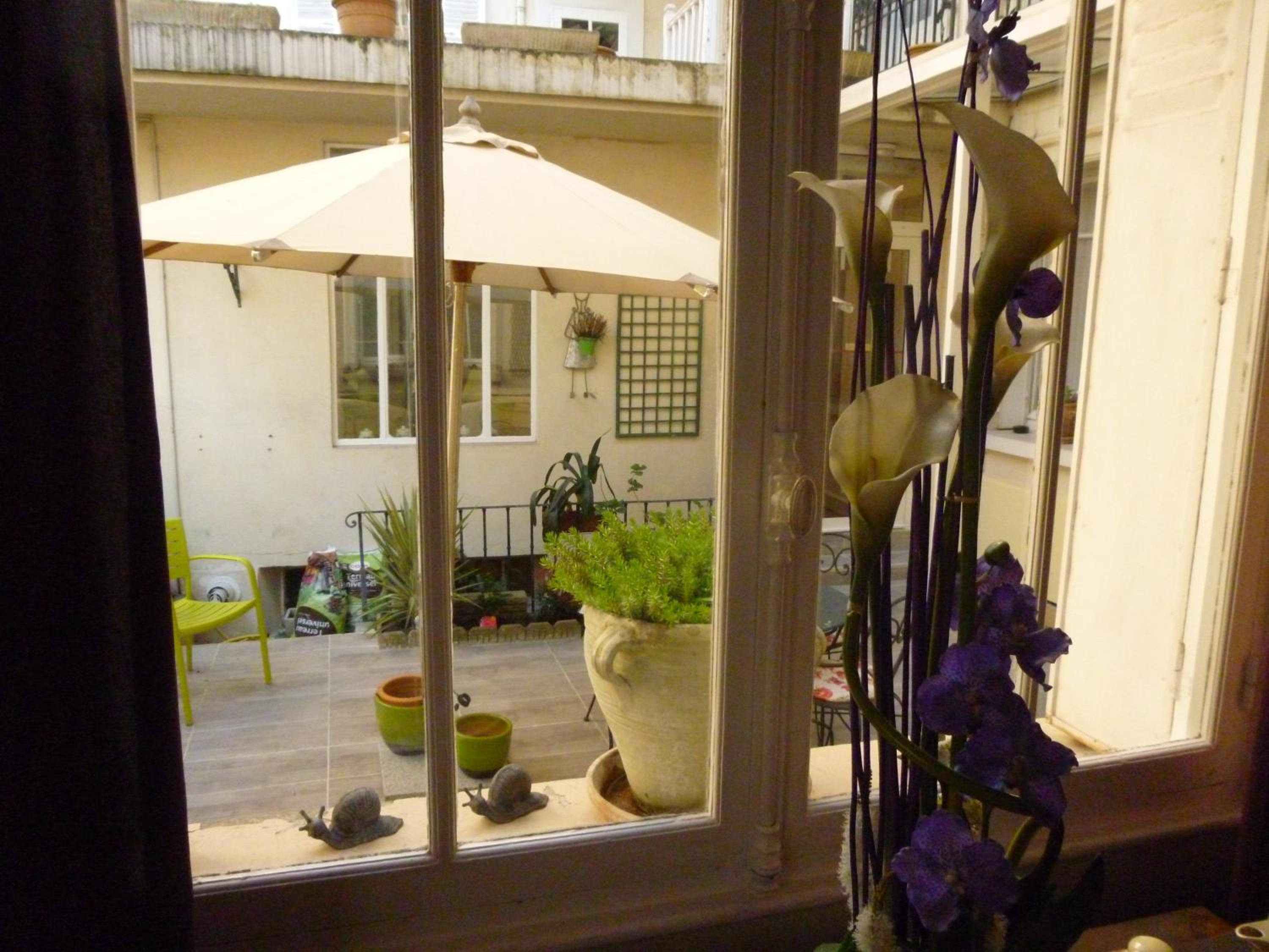 Double Room - Photo 13