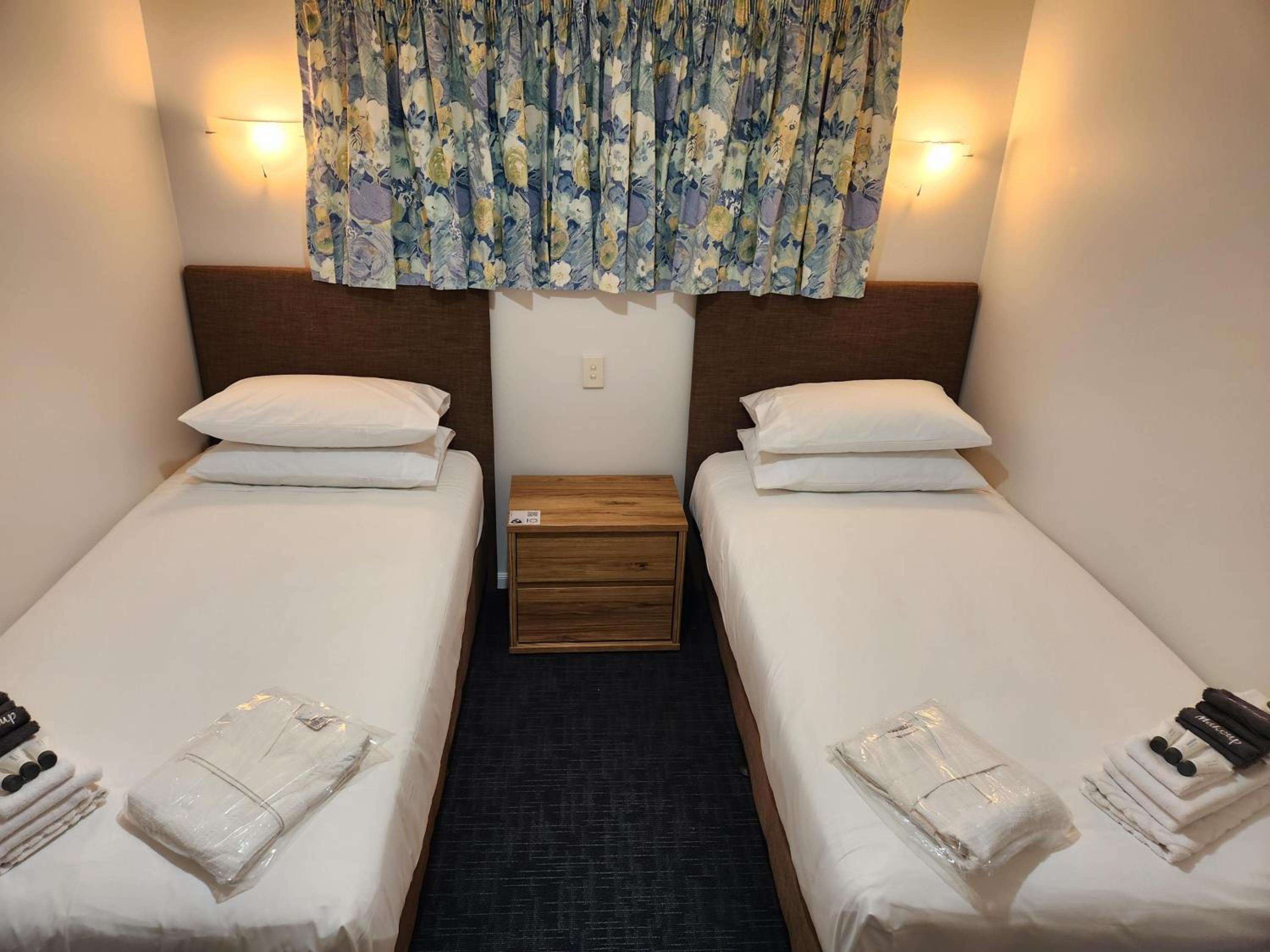 Deluxe Double Room - Photo 10