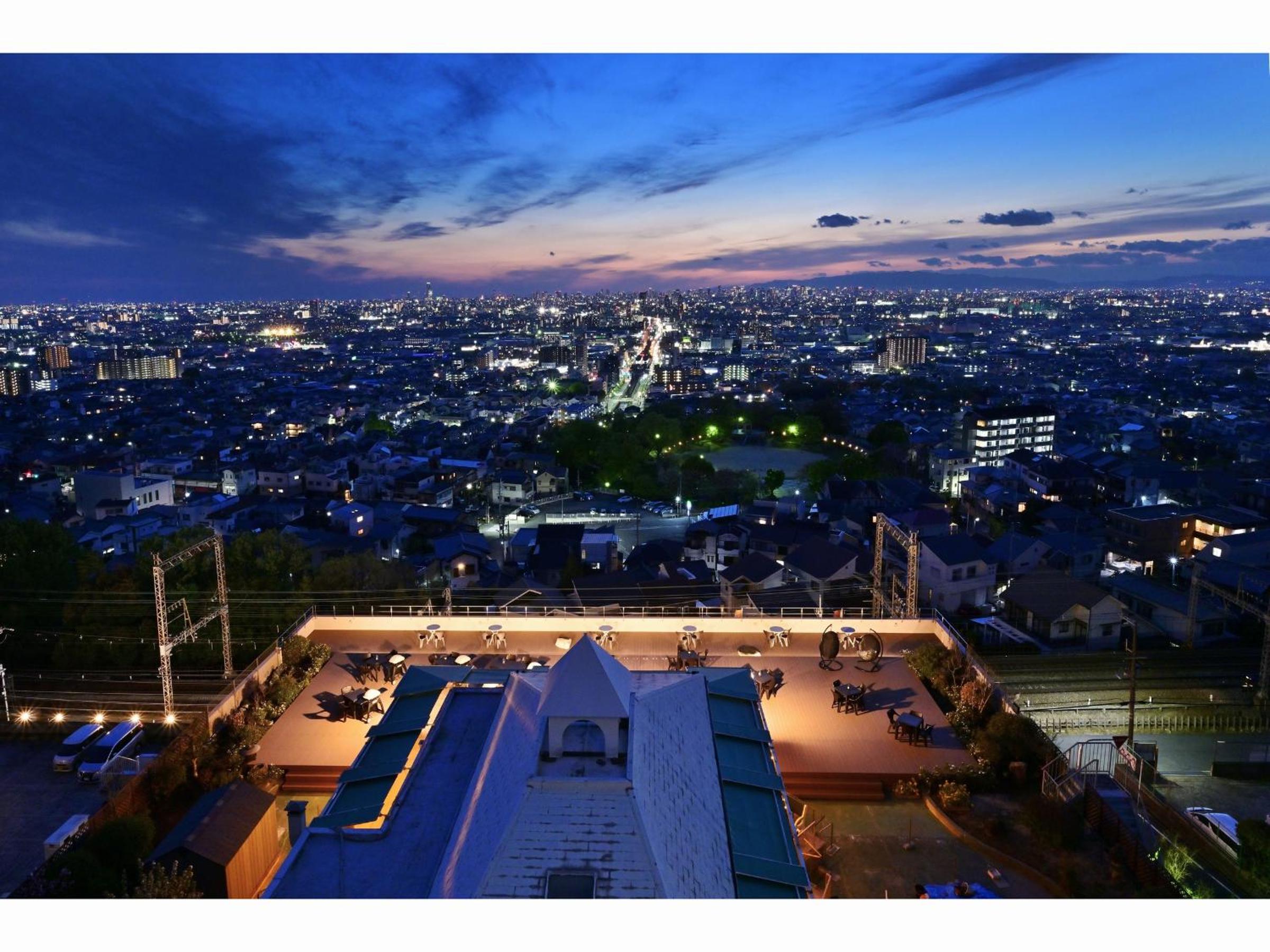 Twin Room With View - Non Smoking - Photo 3