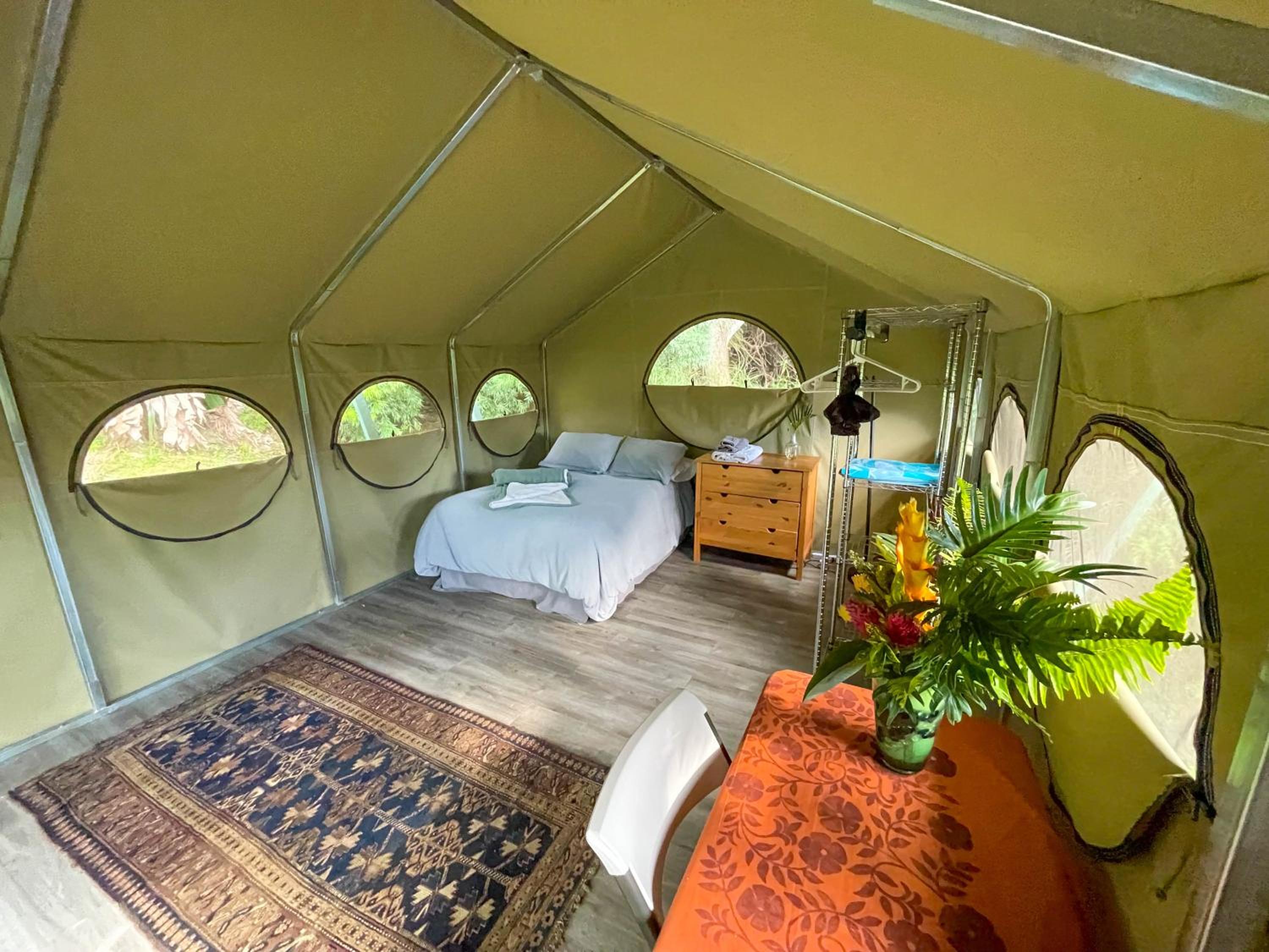 Double Room with Shared Bathroom photo 1