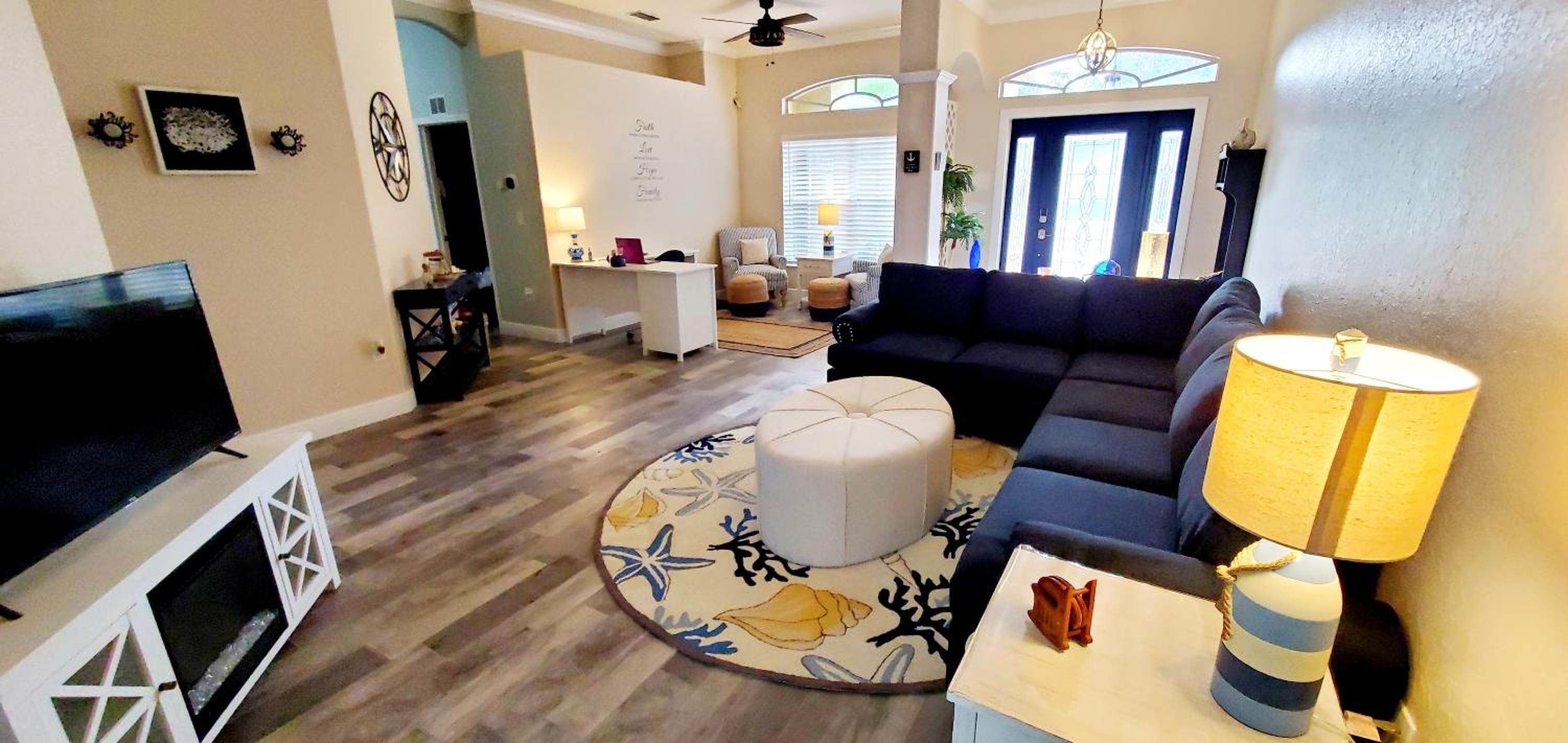 Three-Bedroom House photo 1