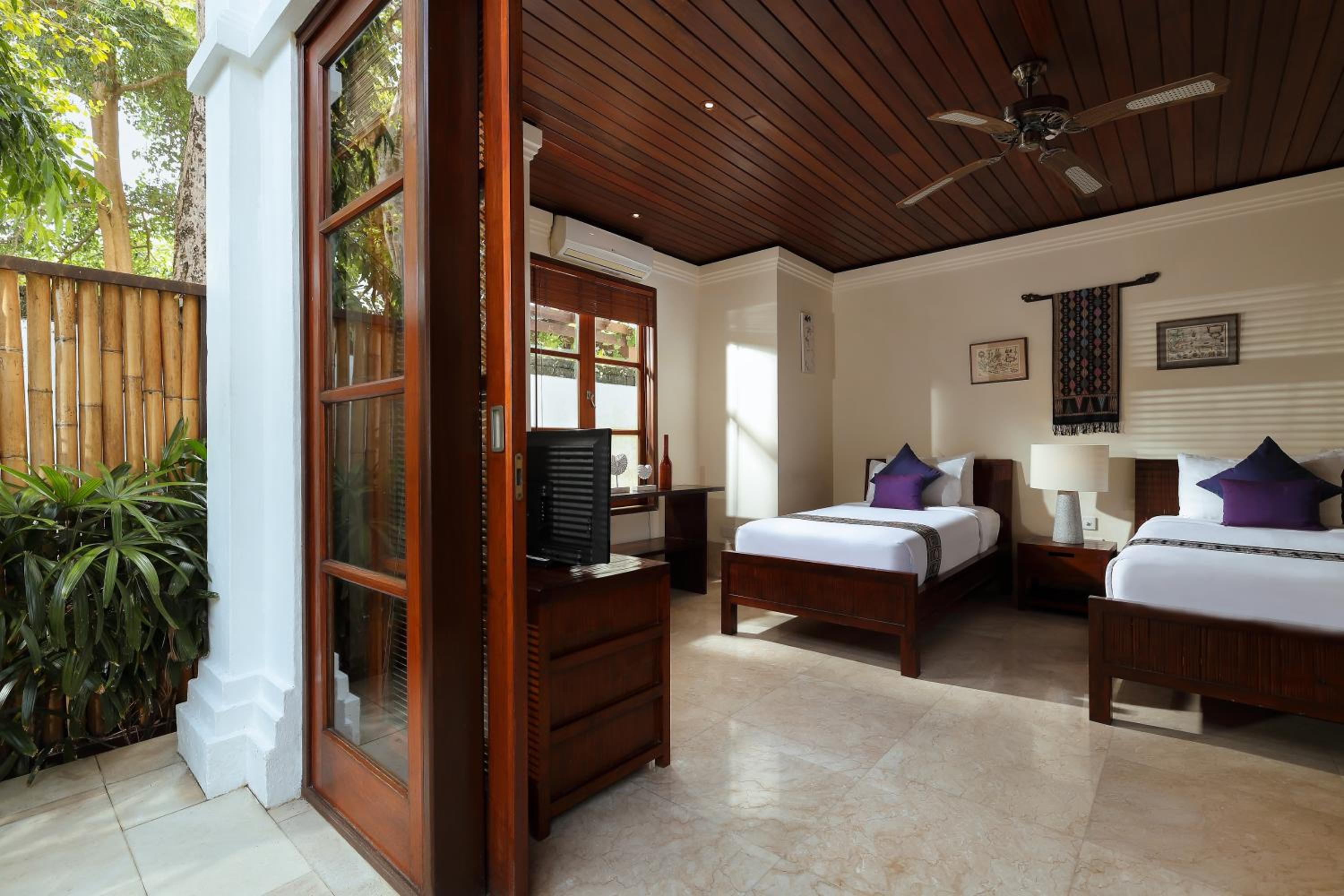 Villa Shanti - Three-Bedroom Villa with Private Pool photo 2