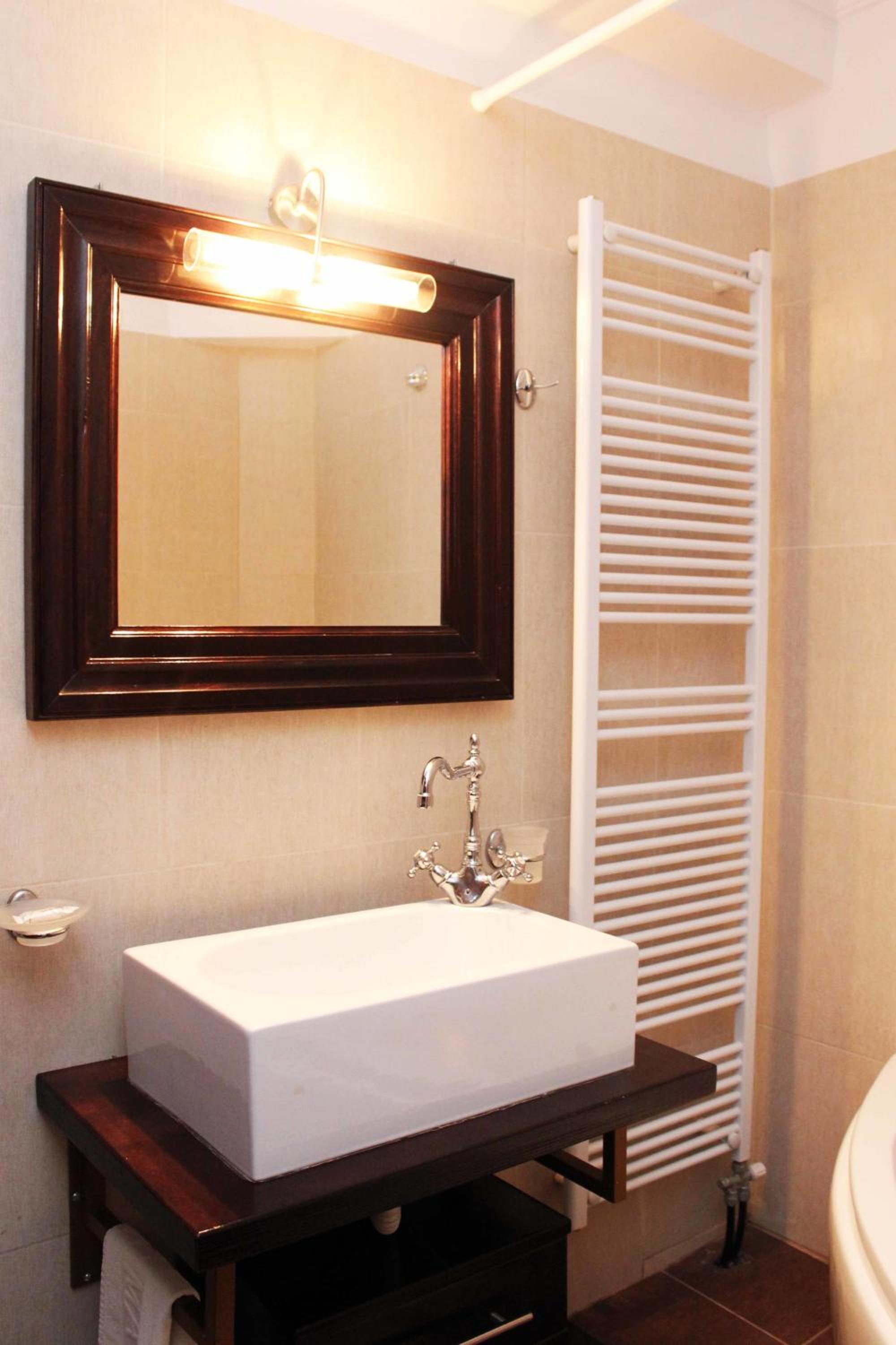 Family Suite - Photo 10