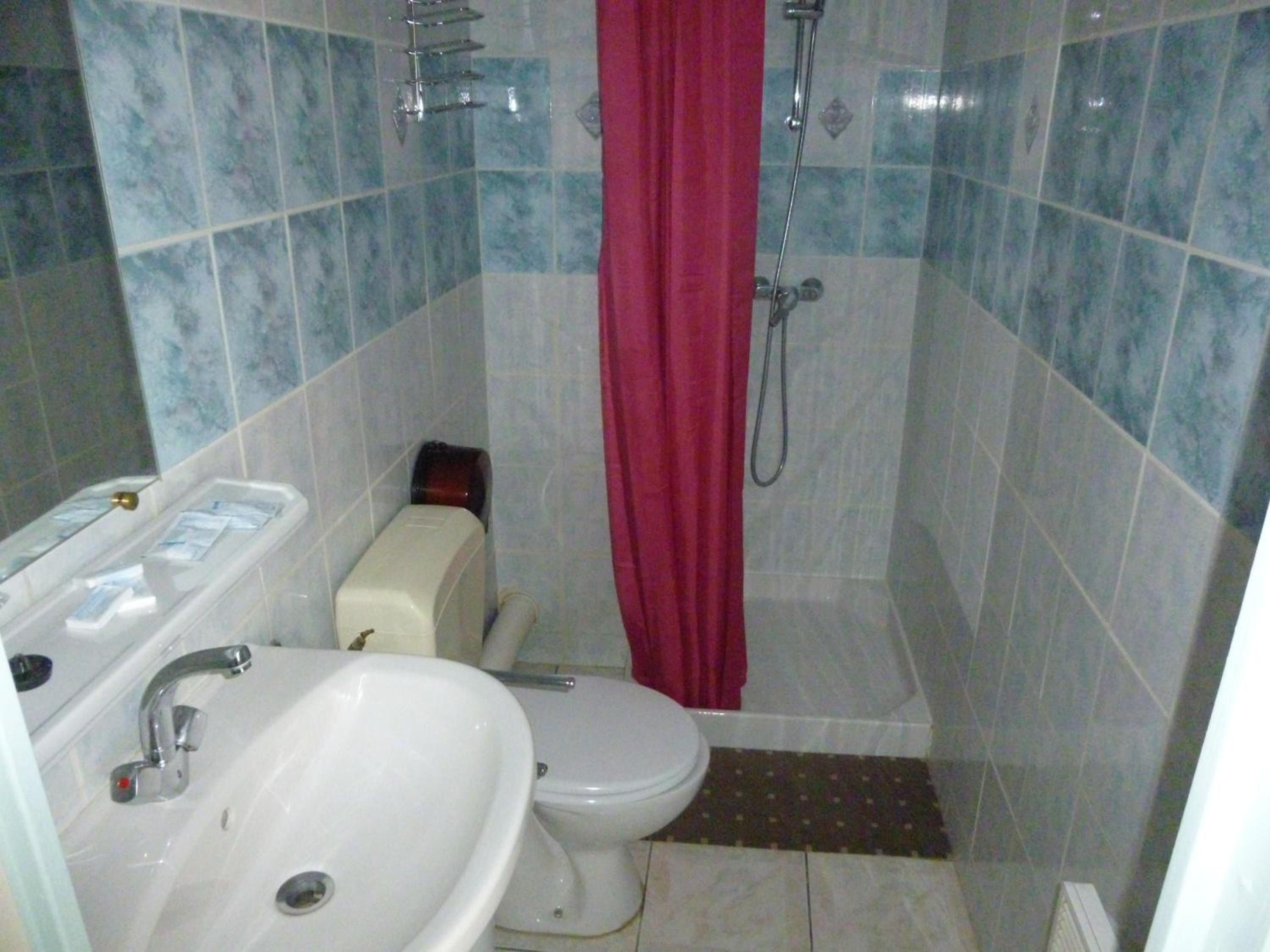 Triple Room - Photo 2