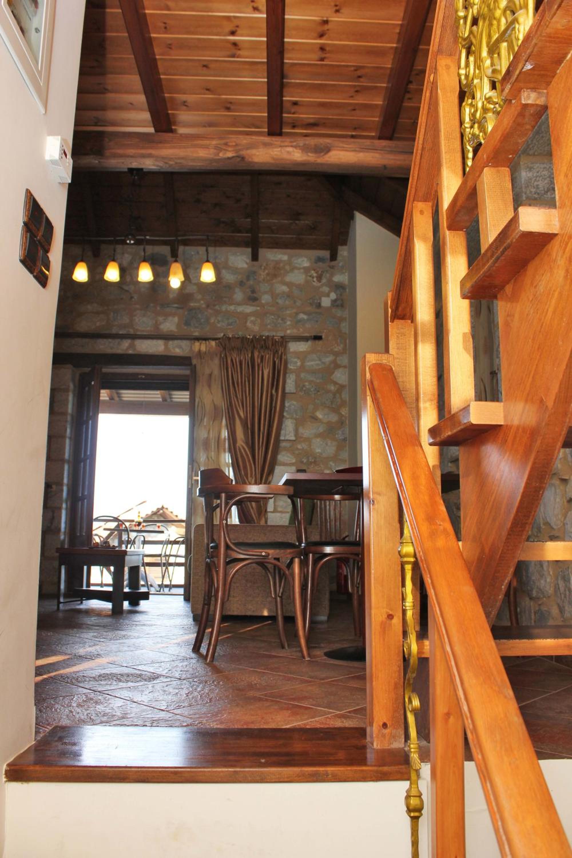 Suite with Garden View - Photo 7