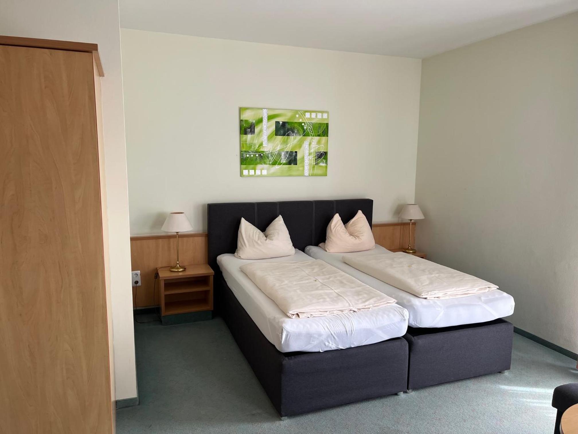 Double Room - Photo 7