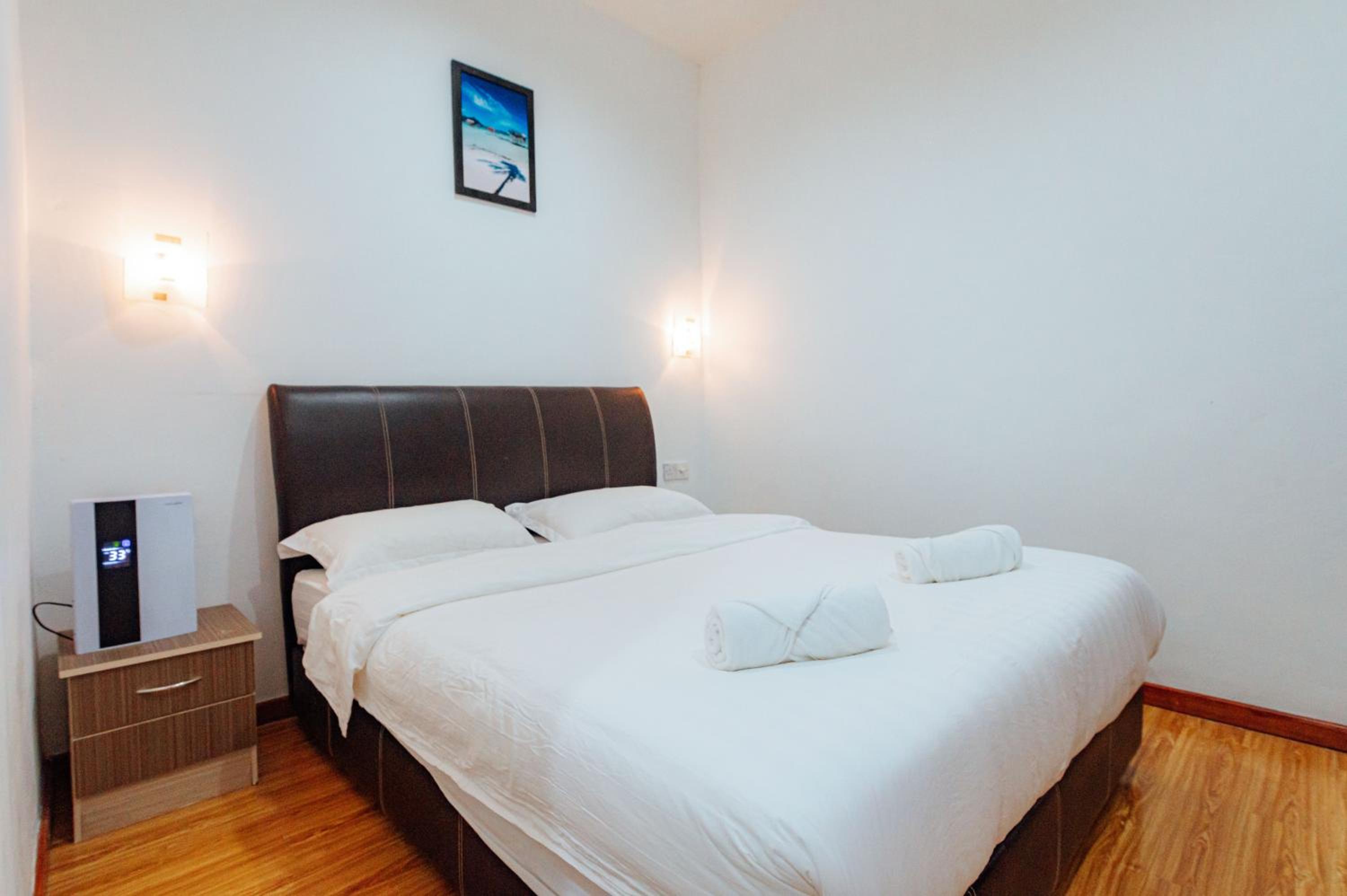 Standard Queen Room - Photo 2