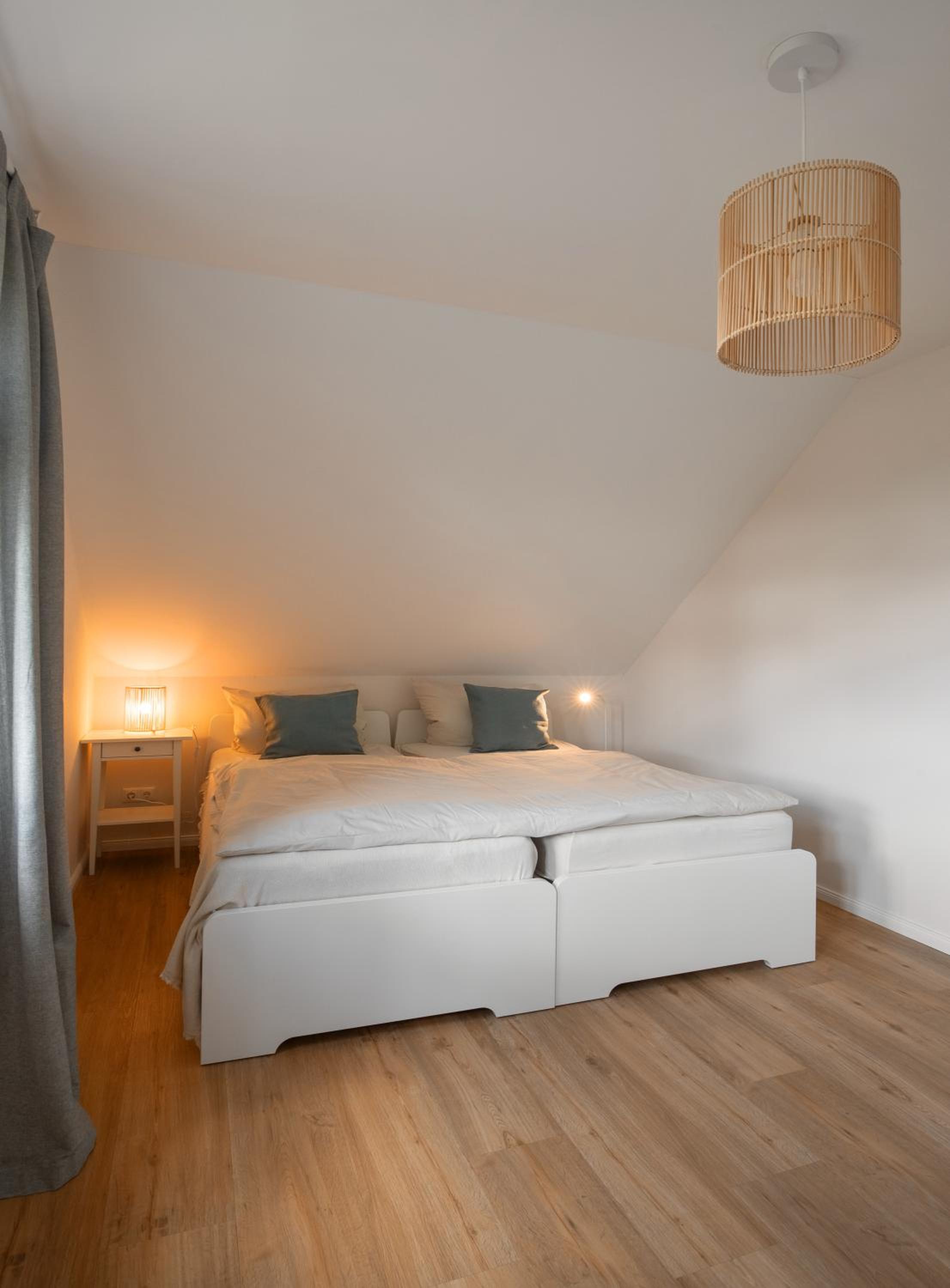 Two-Bedroom Apartment - Photo 3