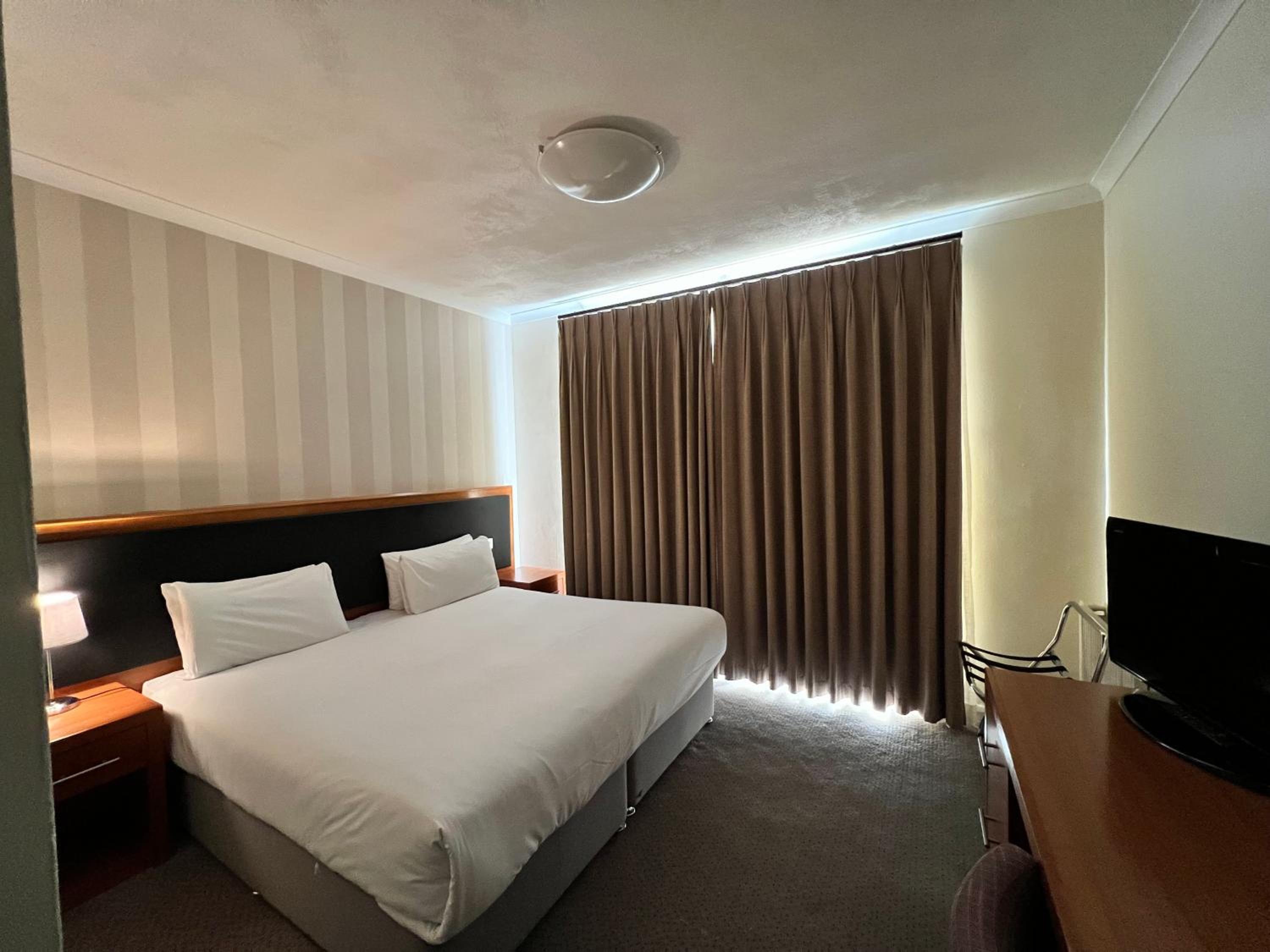 Double Room - Photo 14